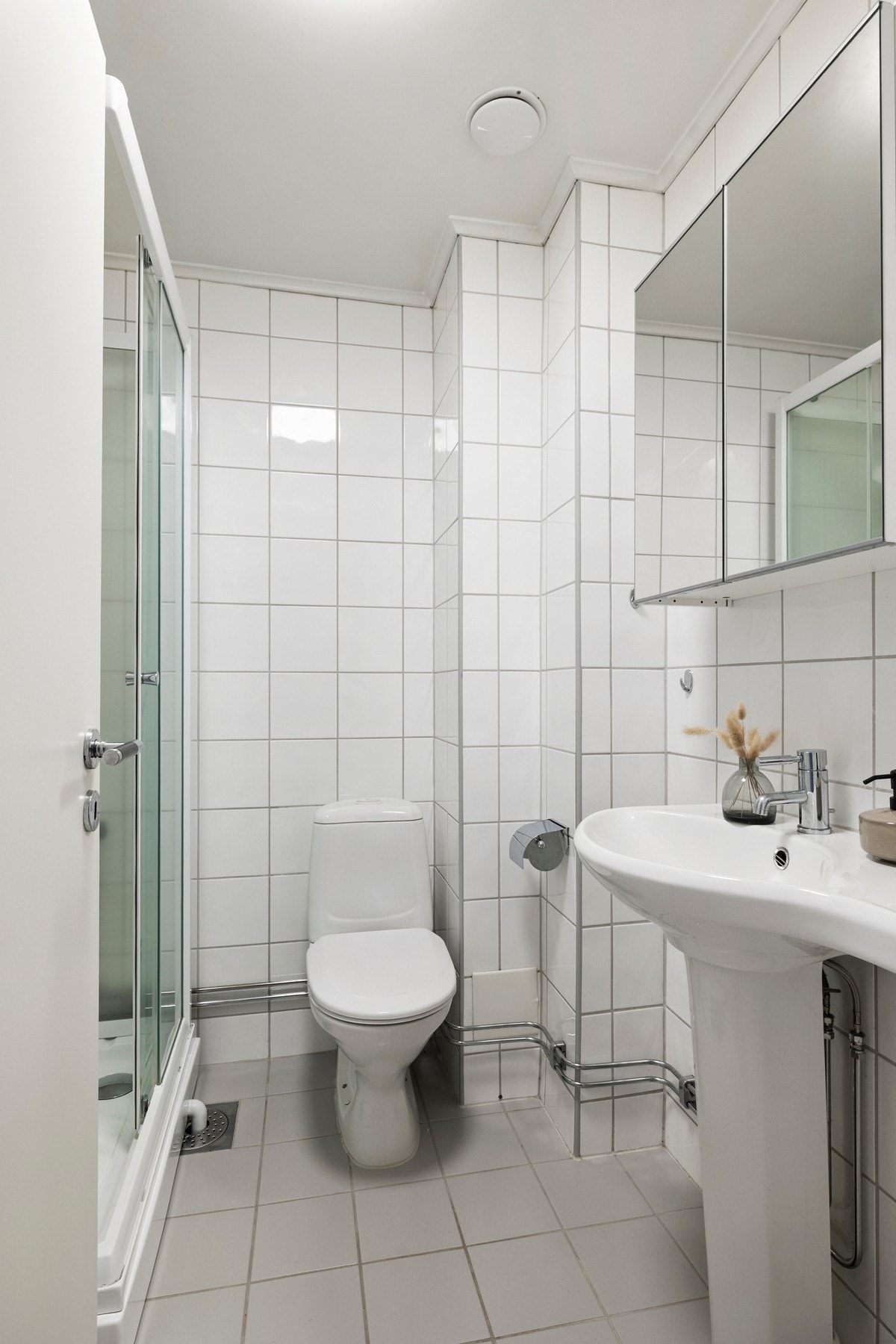 Flislagt bad/wc med gulvvarme Galleribilde