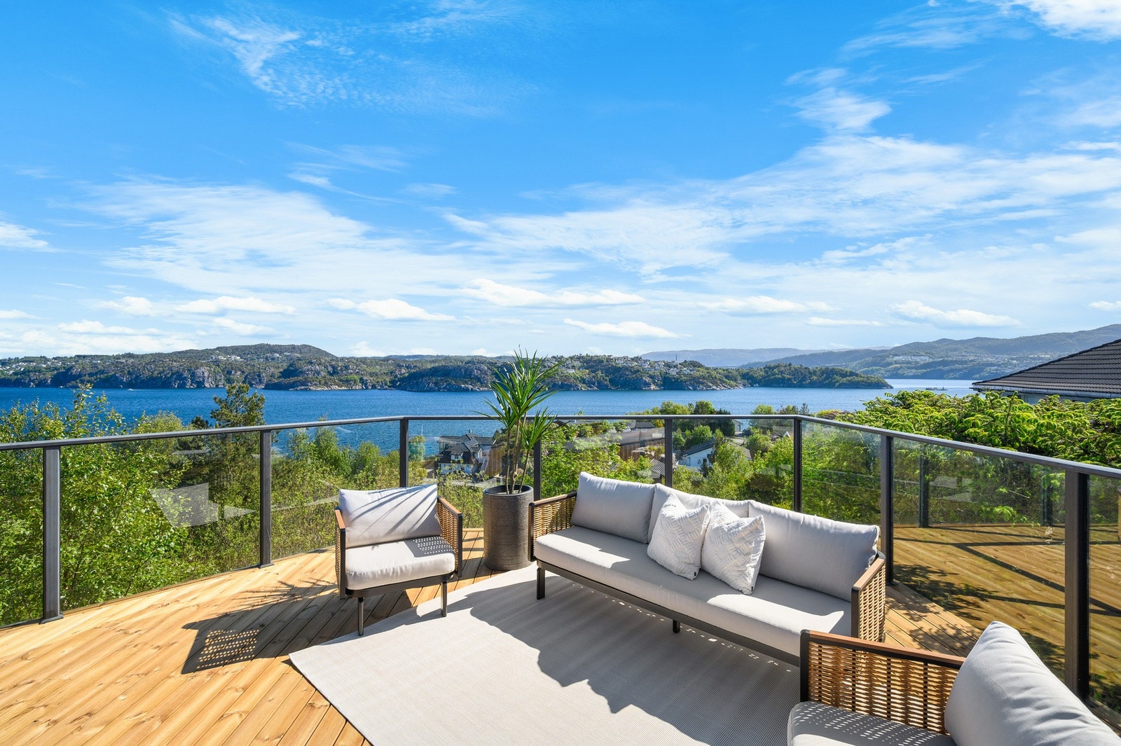 Her får man panoramautsikt over innseilingen til Bergen. Galleribilde
