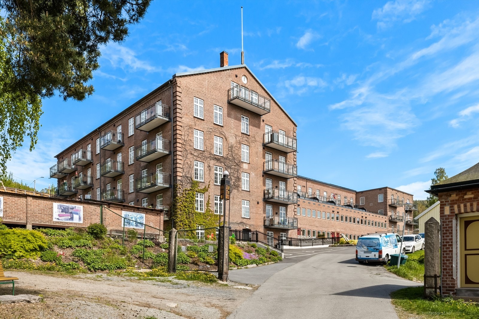 Solbergveien 22D - Leilighet 409 har en super intern beliggenhet i 4. etasje med en hyggelig balkong. Galleribilde