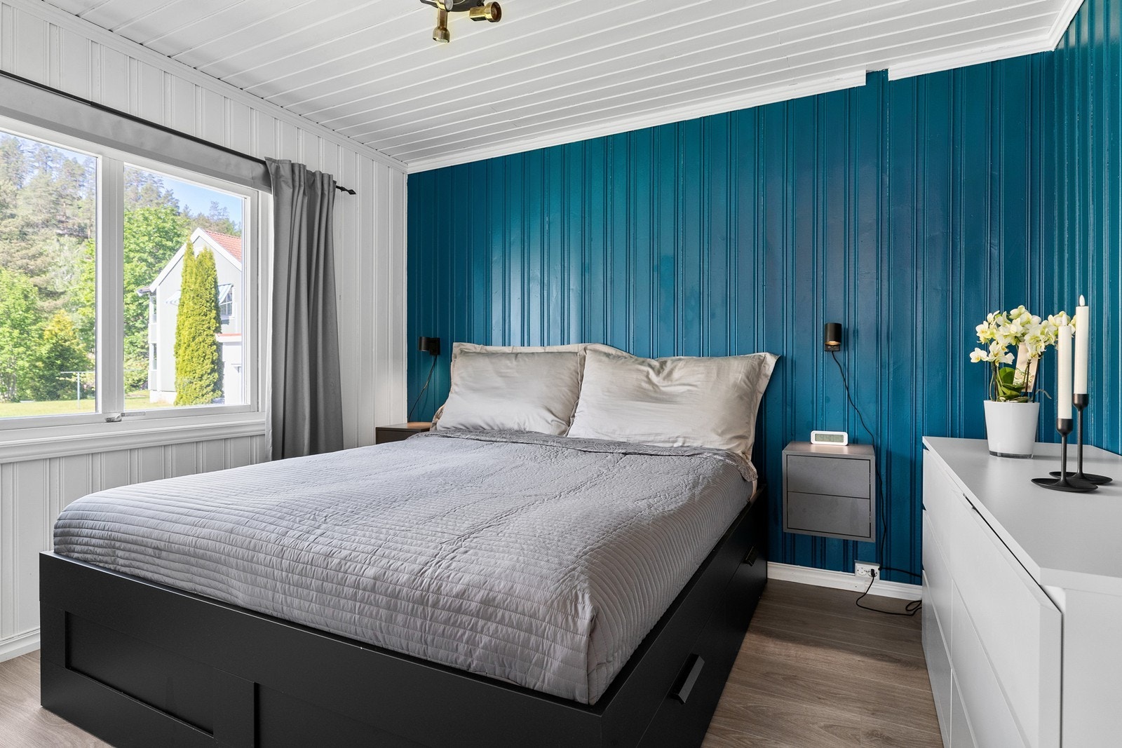 Soverom 2 soveom i forbindelse med stuen, det er mulighet for 3 soverom i denne bolig Galleribilde