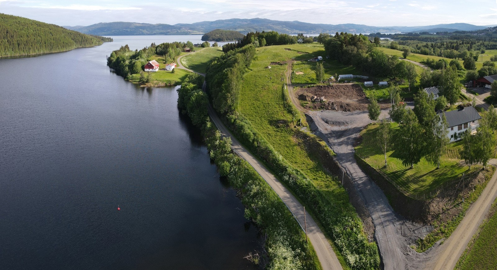 Tomtene har svært gode sol- og utsiktsforhold. Galleribilde