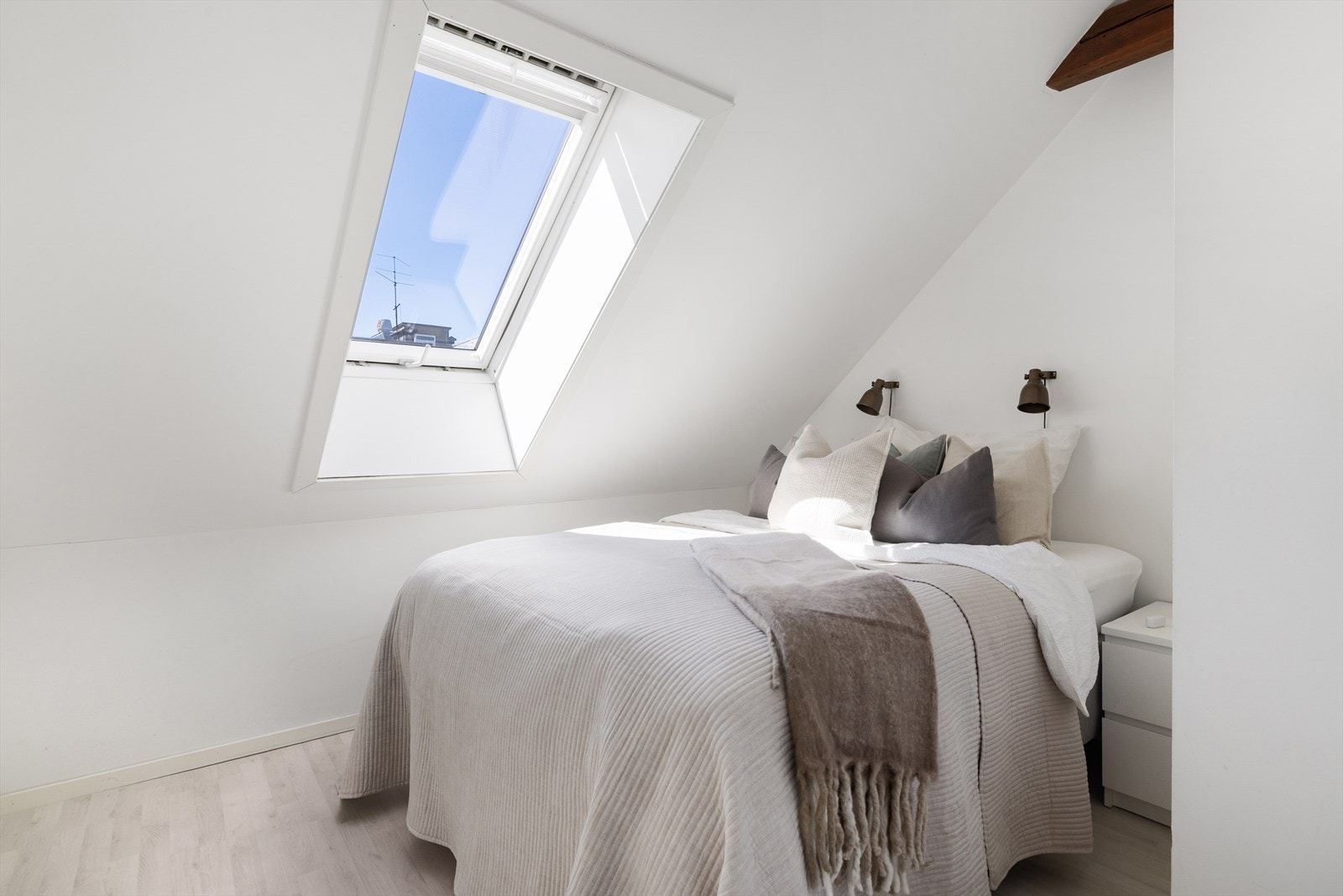 Tredje soverom som i dag brukes til hovedsoverom Galleribilde