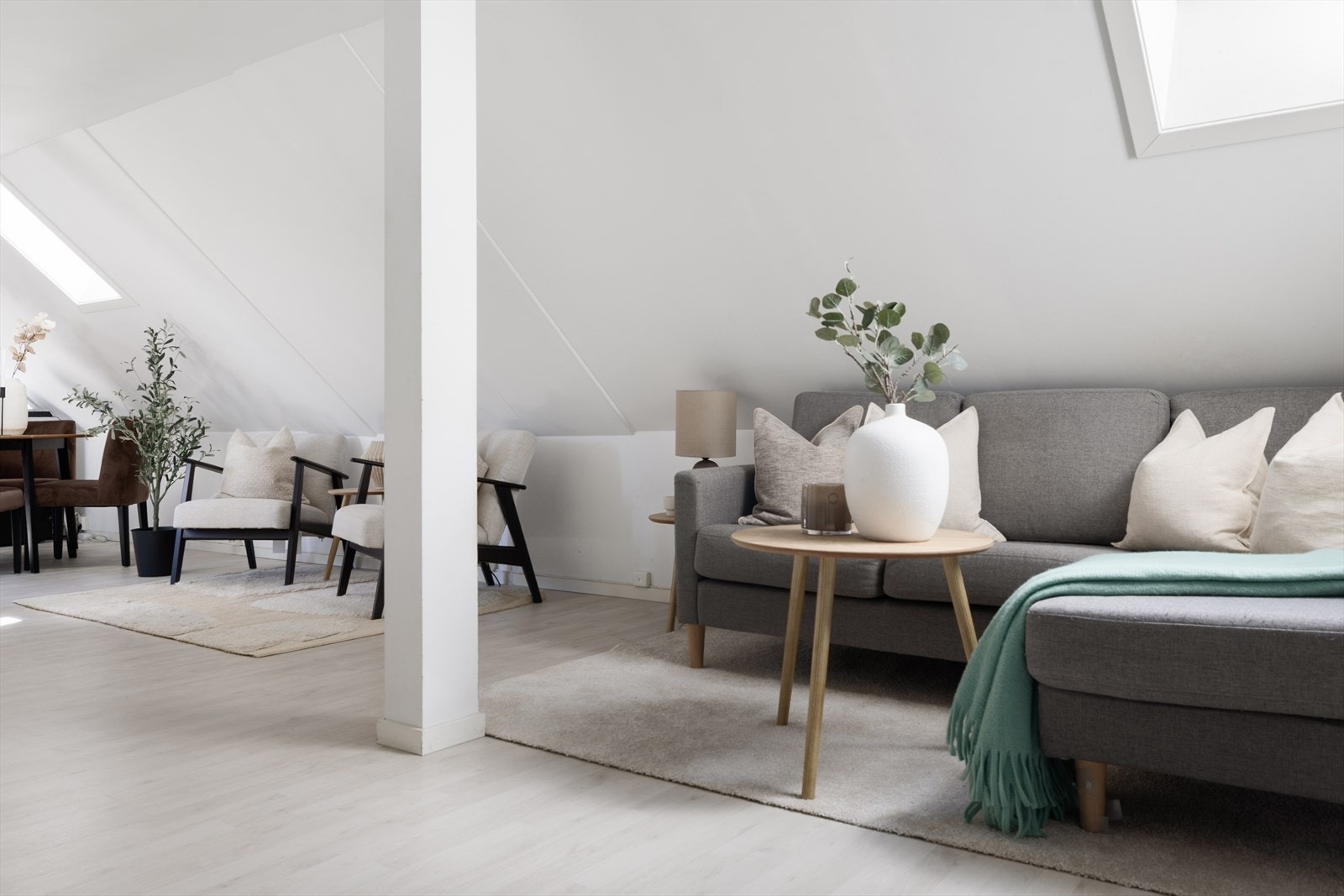 Her kan man ha flere sittegrupper Galleribilde