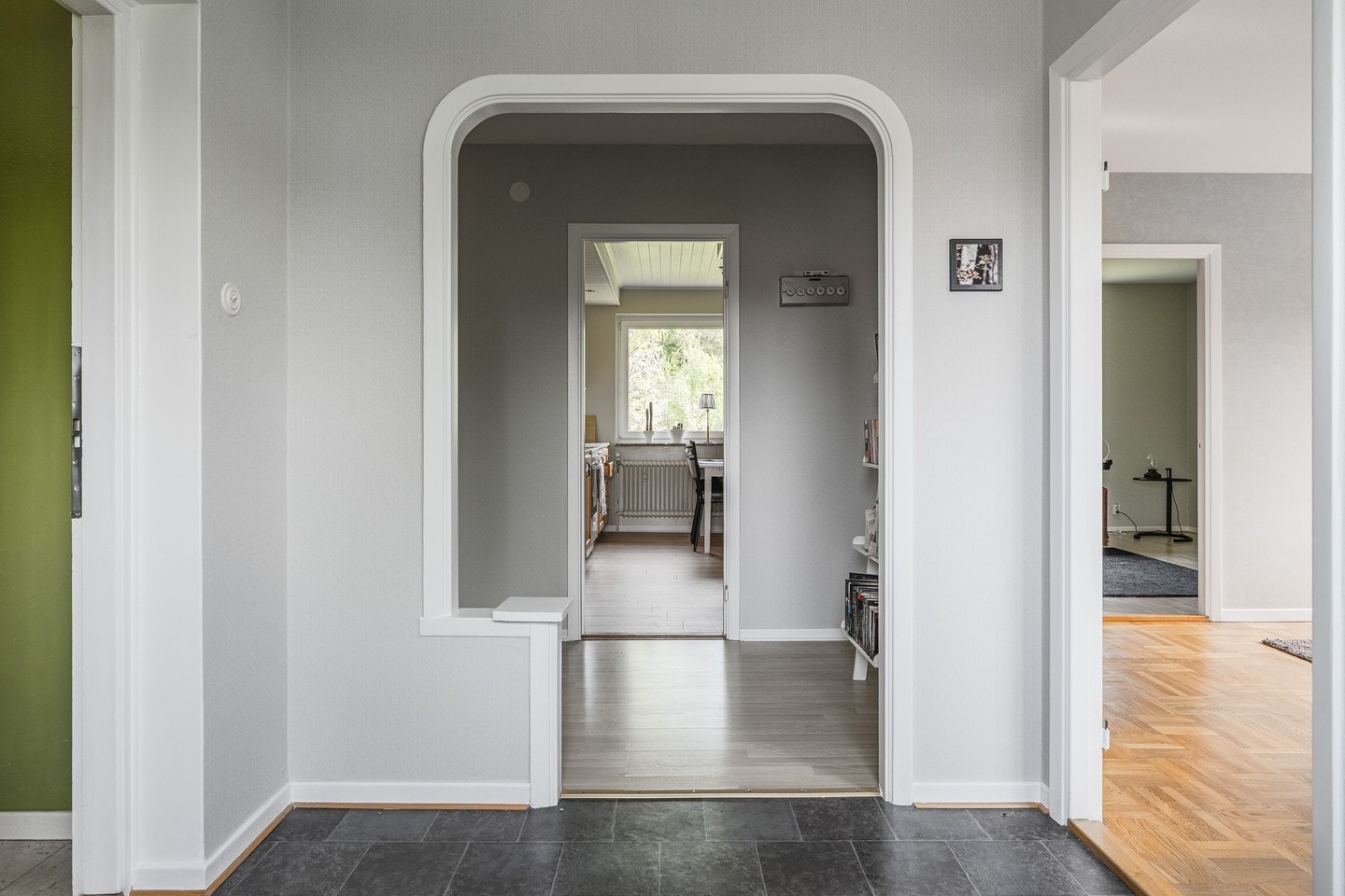 Entré lgh 2 Övre plan Galleribilde