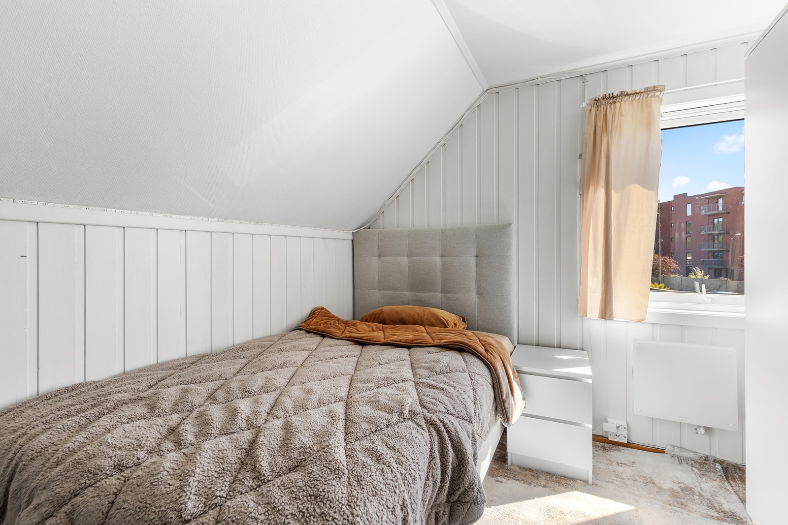 Soverom i 2. Etasje på 8 kvm. Galleribilde