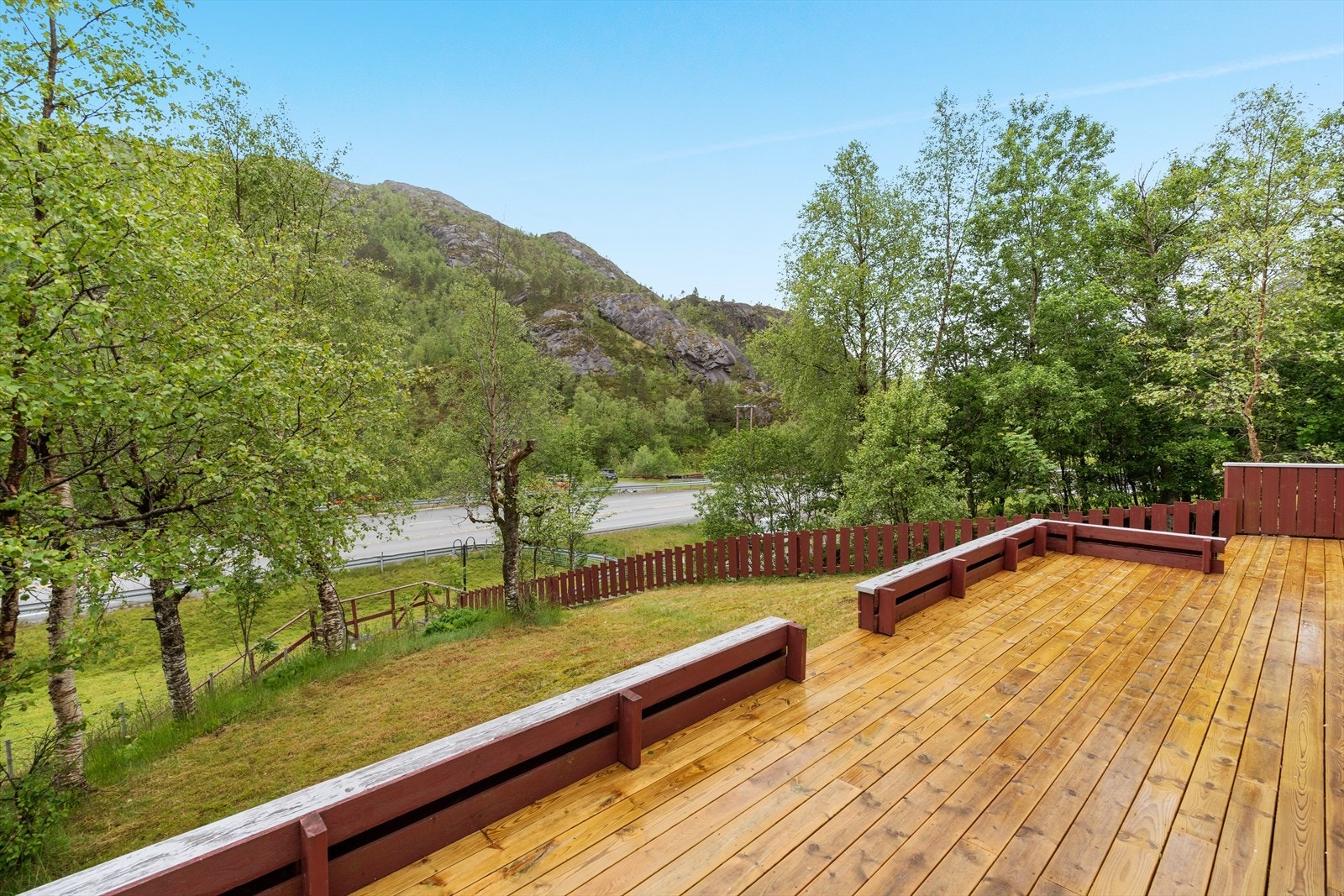 Fin terrasse og gode uteområder Galleribilde