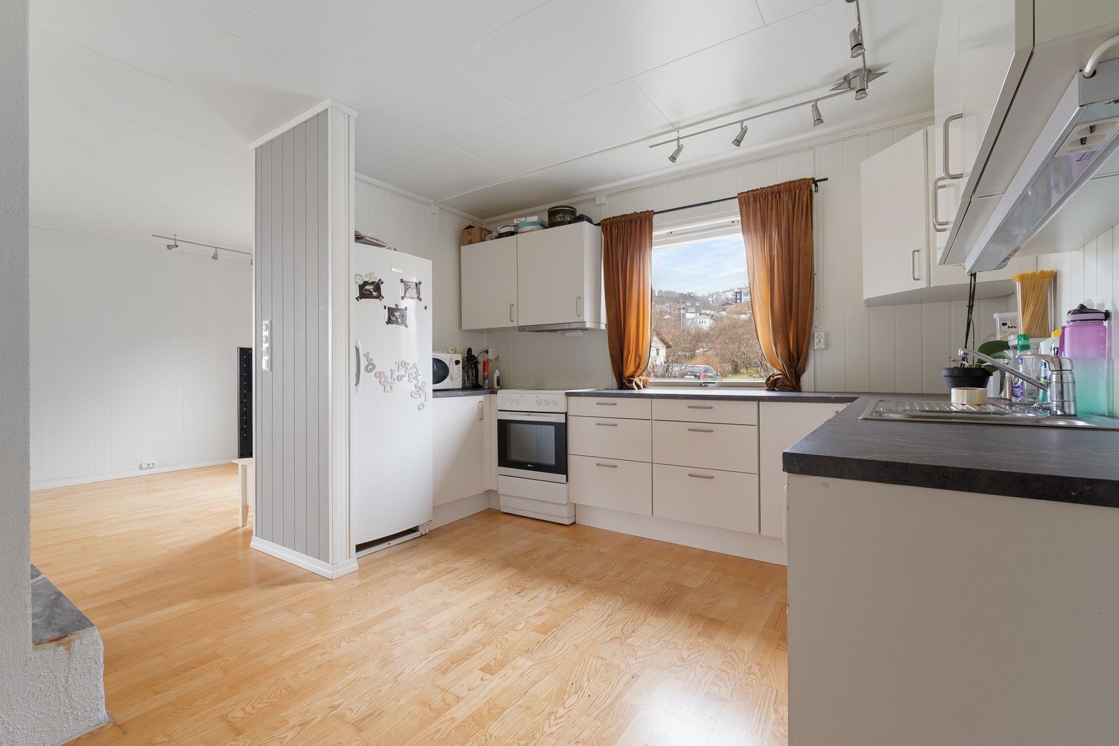 Her får du rikelig med benkeplass Galleribilde