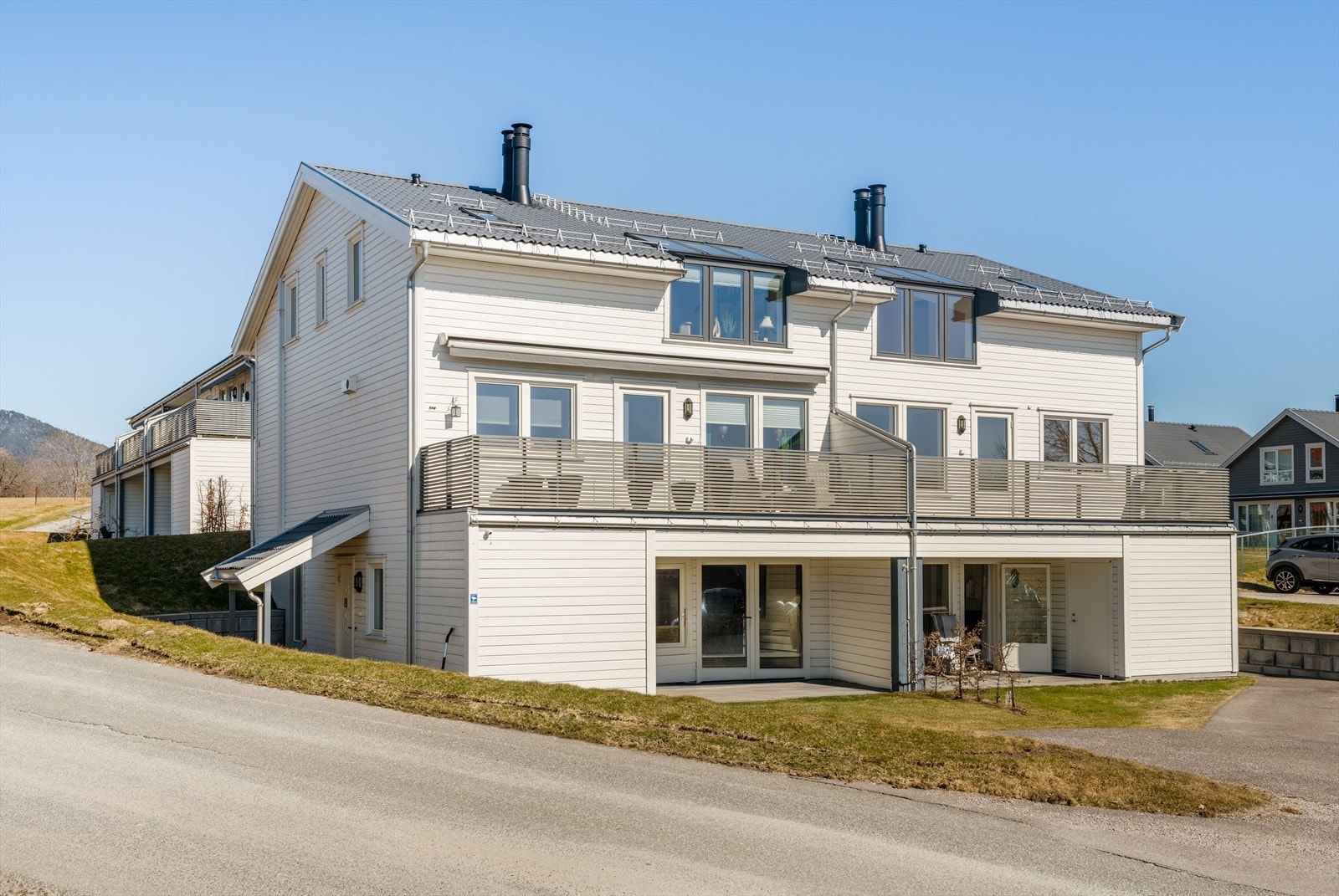 Eiendomsmegler1 v/ Halvor Østerli presenterer Gymnasbakken 39B! Galleribilde