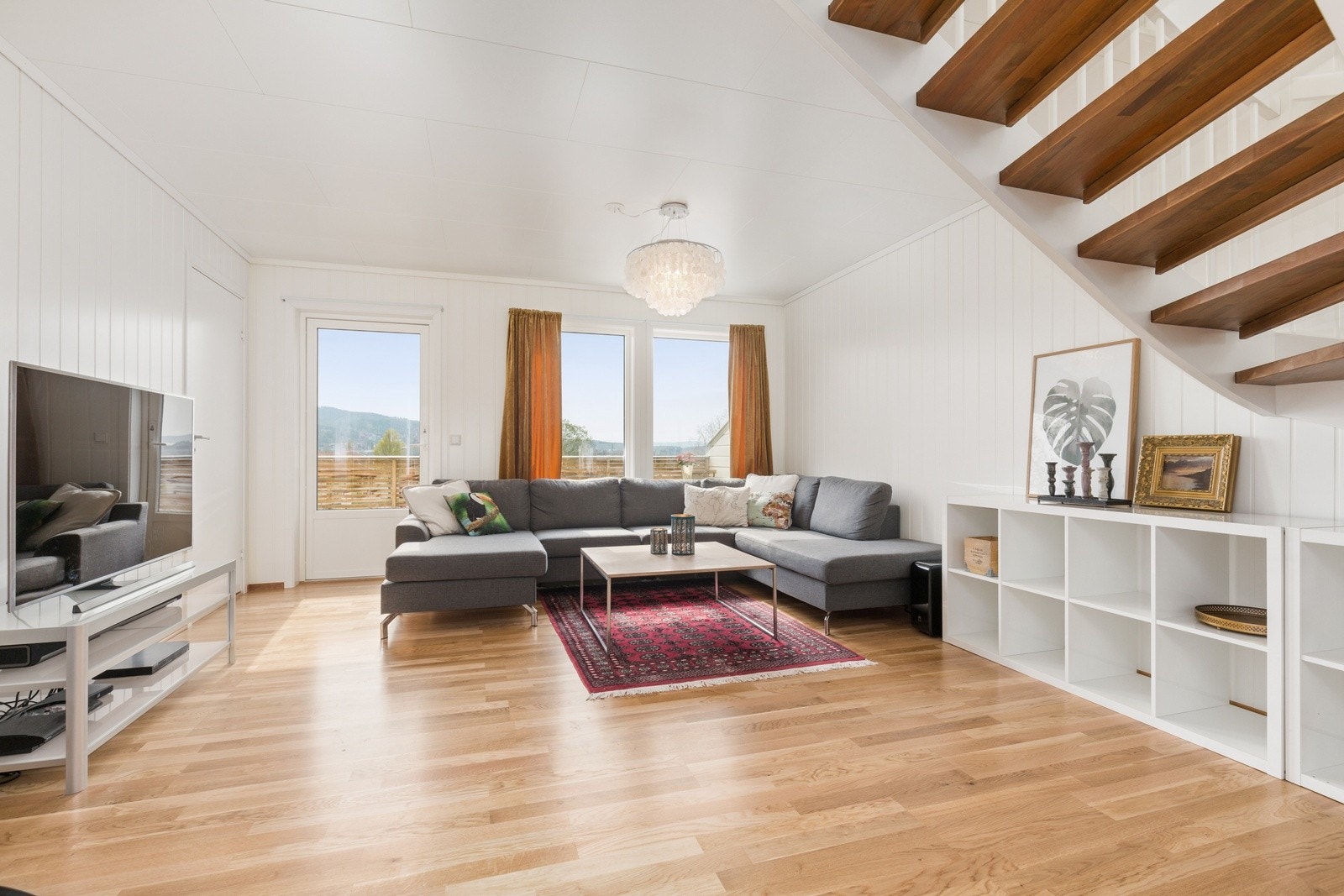 Romslig og deilig stue Galleribilde