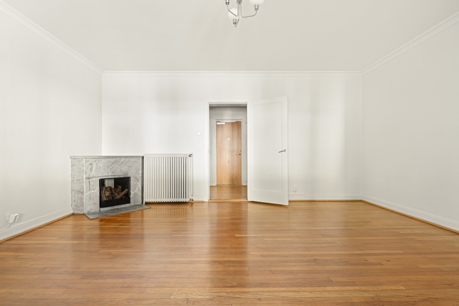 Hovedrommet er av generøs størrelse med stort potensiale. Galleribilde