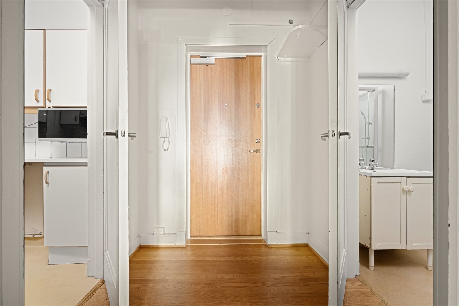 Du ønskes velkommen i en hyggelig entré. Galleribilde