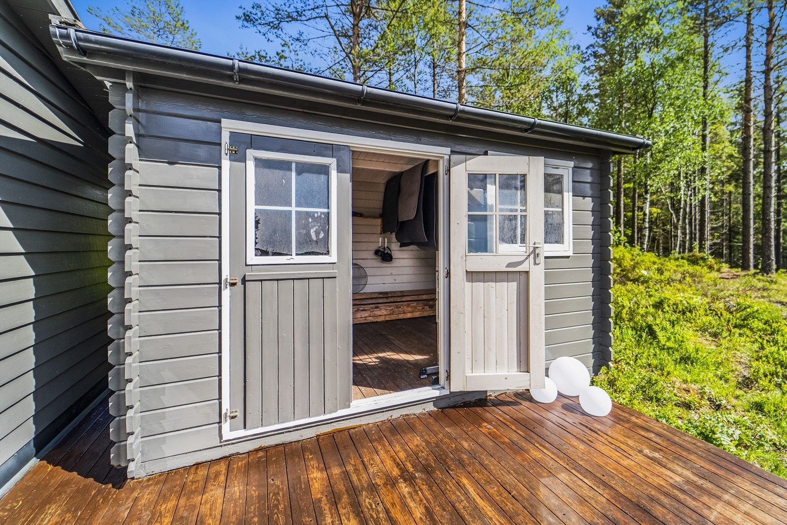 Praktisk utebod Galleribilde