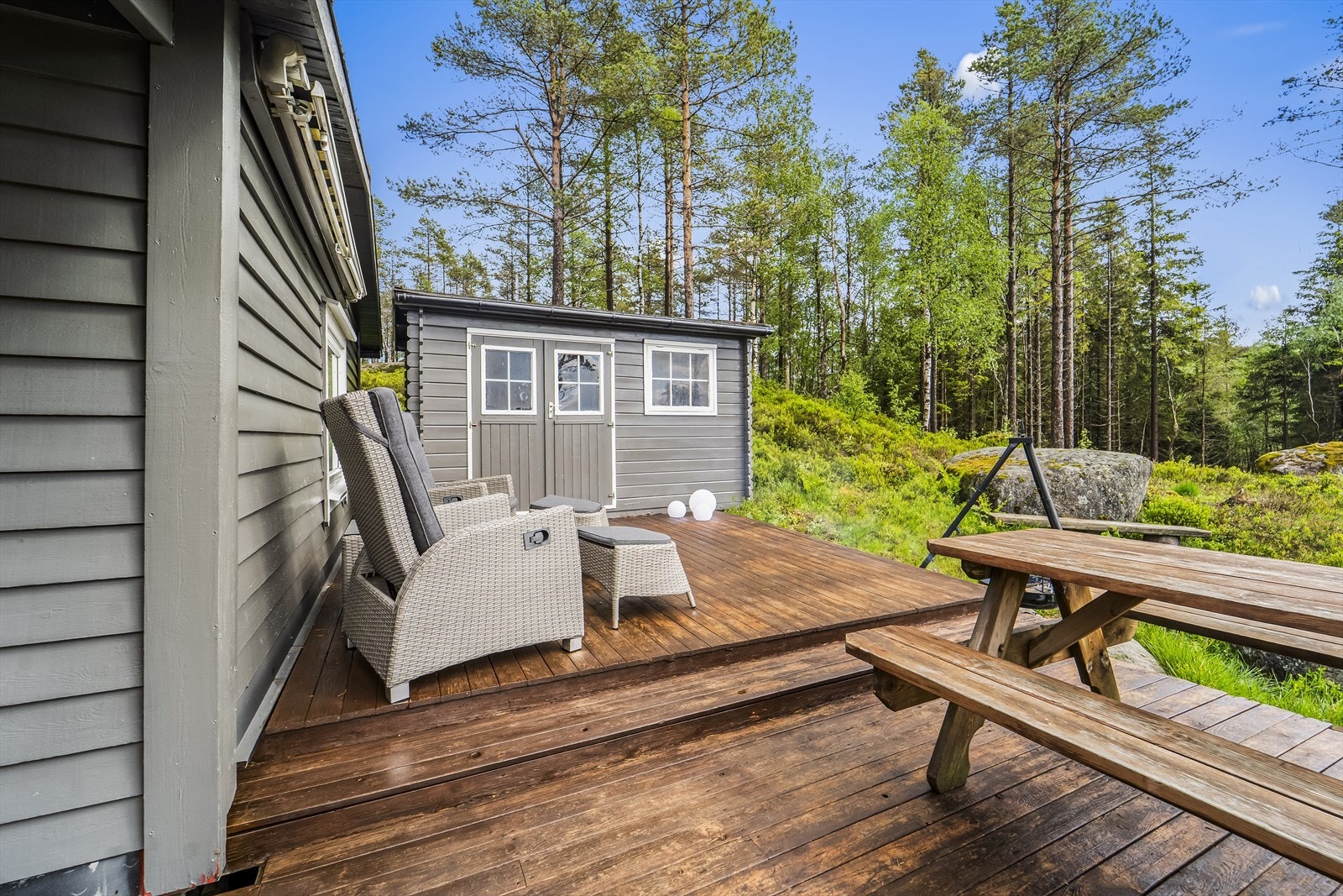 Terrasse med utebod Galleribilde
