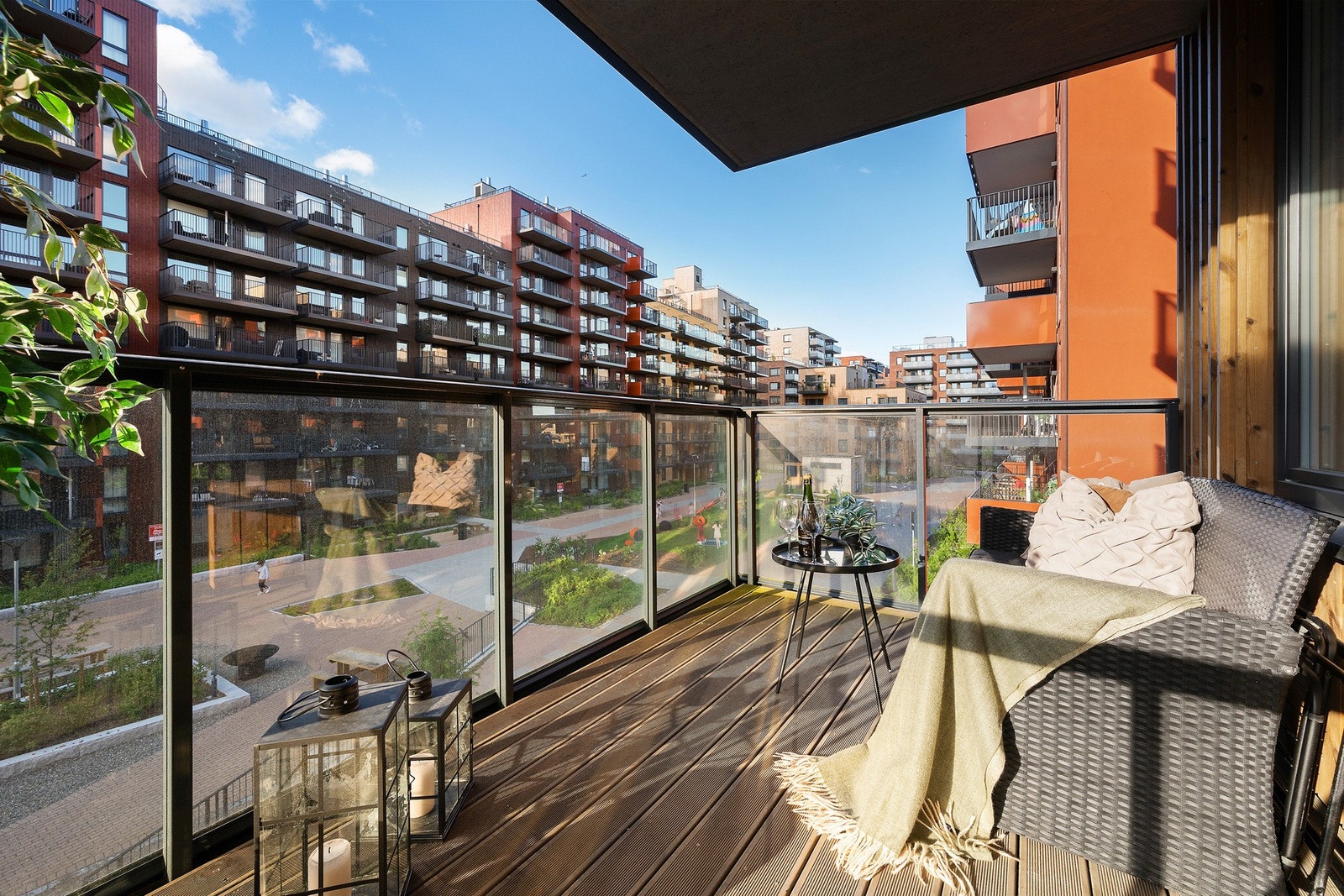 Her er det god plass til utemøbler og grill for de som ønsker det. Galleribilde