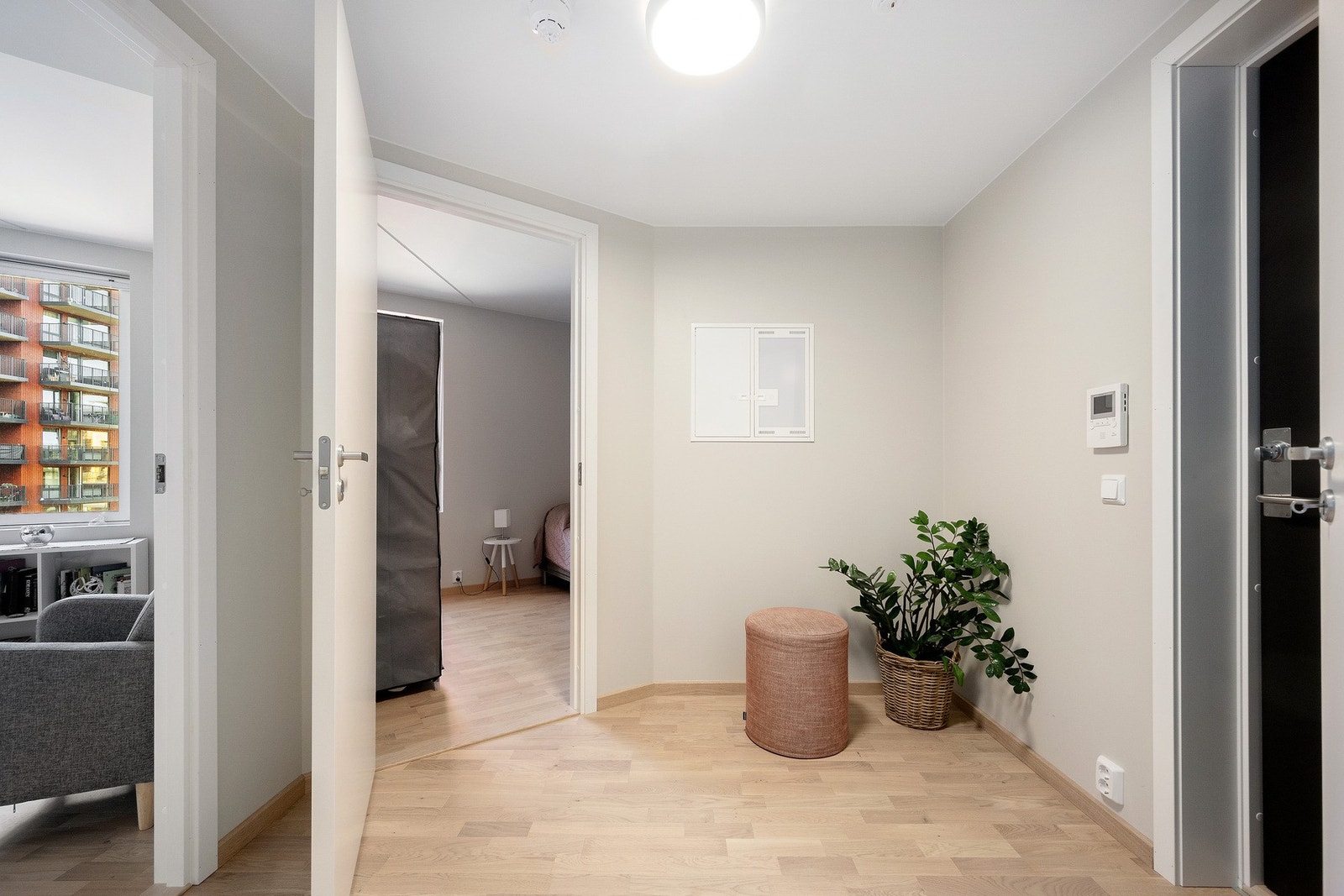 Entréen. Galleribilde