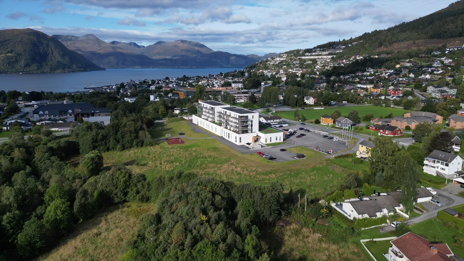 Nærområde mot sentrum Galleribilde