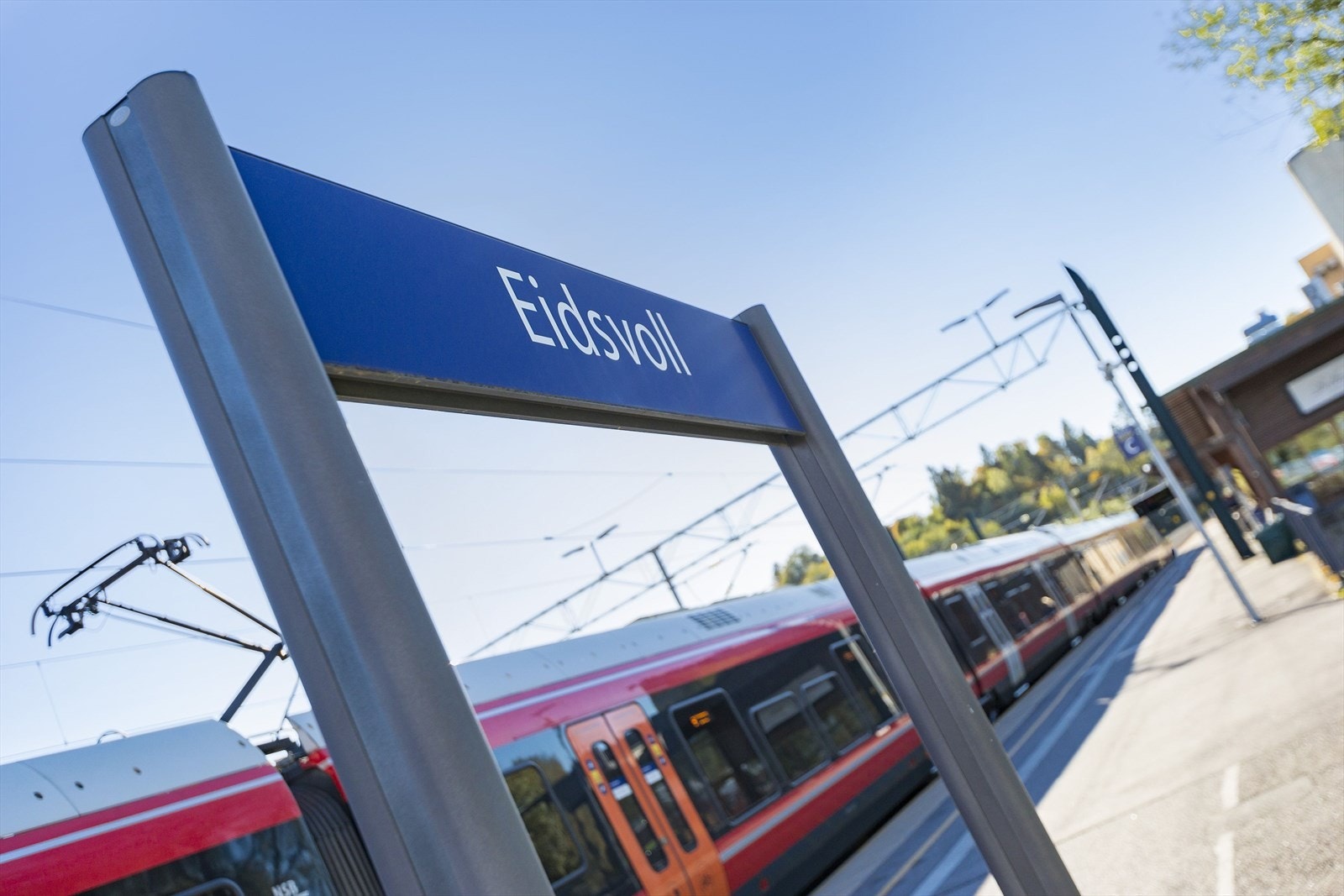 Eidsvoll stasjon. Galleribilde