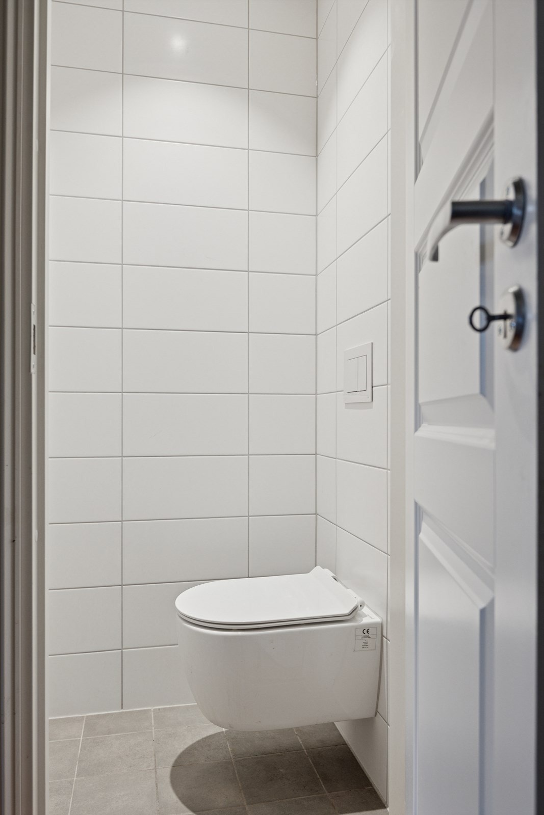 Leiligheten har eget toalettrom. Galleribilde