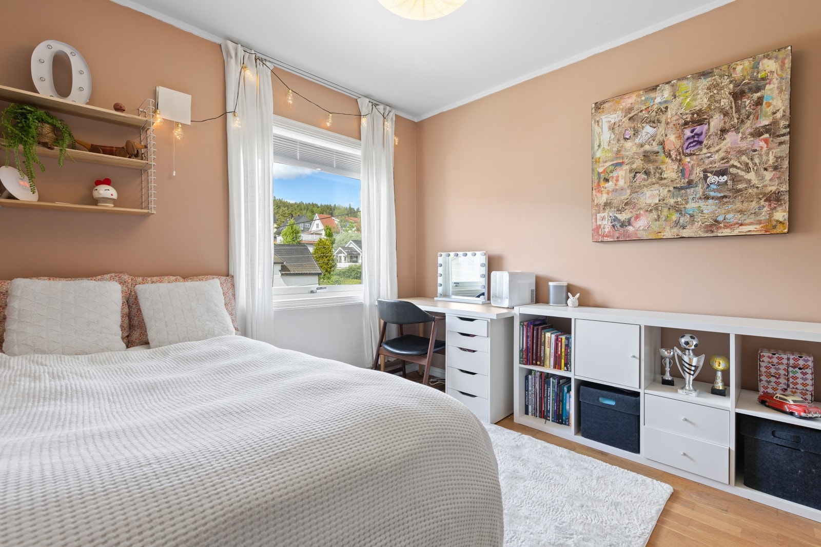 Oppvarming via radiator tilknyttet fjernvarme. Galleribilde