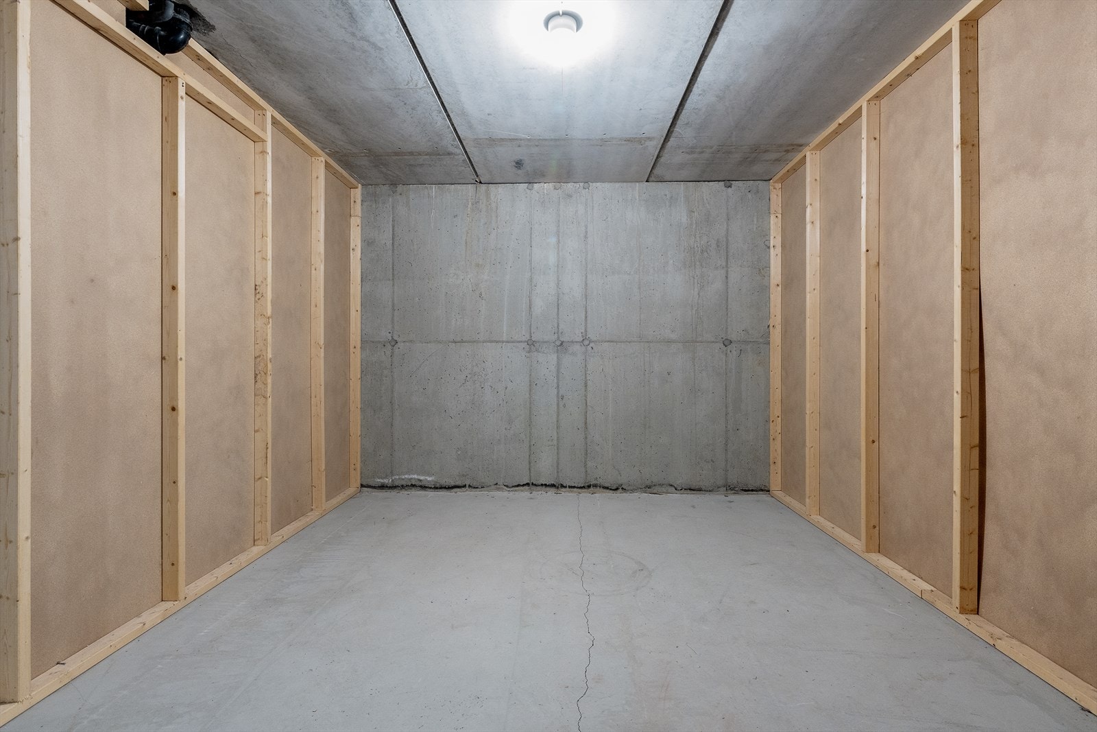 Leiligheten har egen stor kjellerbod. Galleribilde