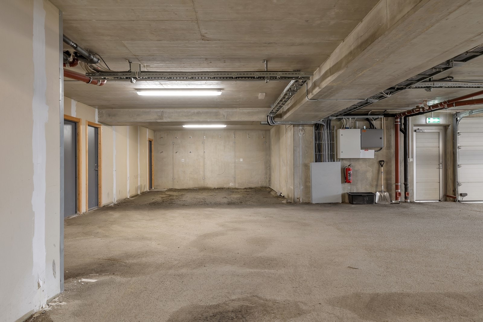 Parkering i felles garasjeanlegg Galleribilde