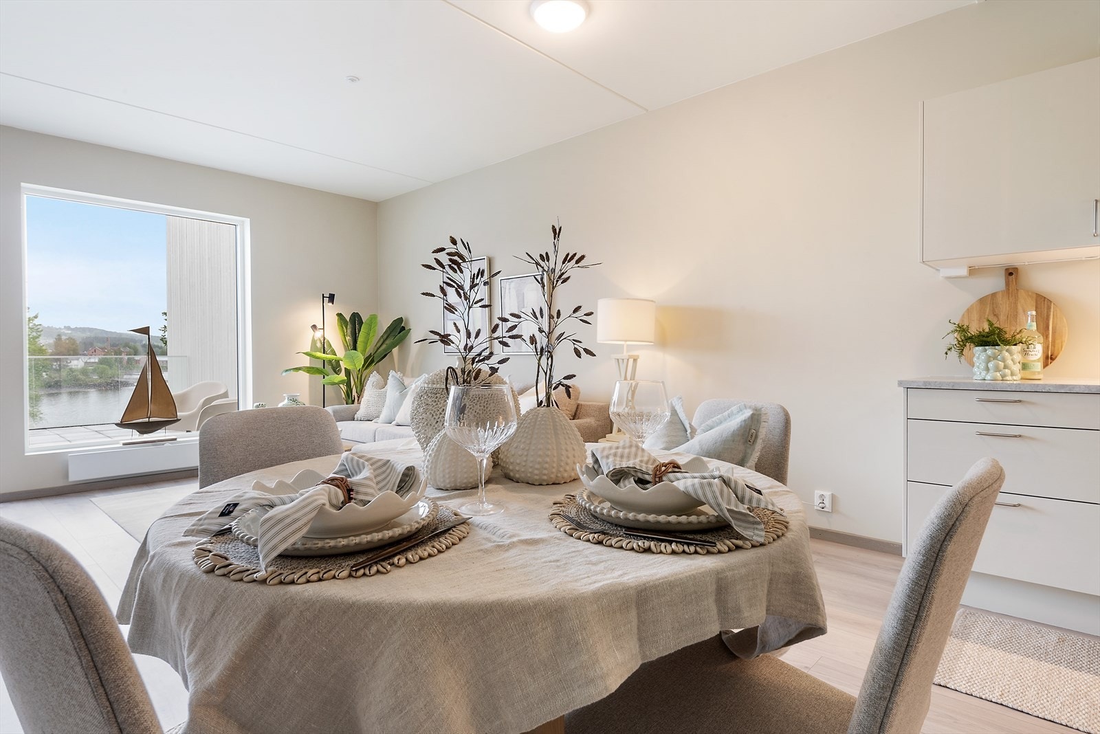 Her kan man nyte et godt måltid med gode venner. Galleribilde