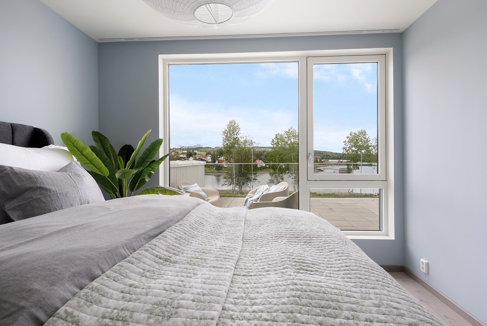 Fantastisk utsikt å våkne til. Galleribilde