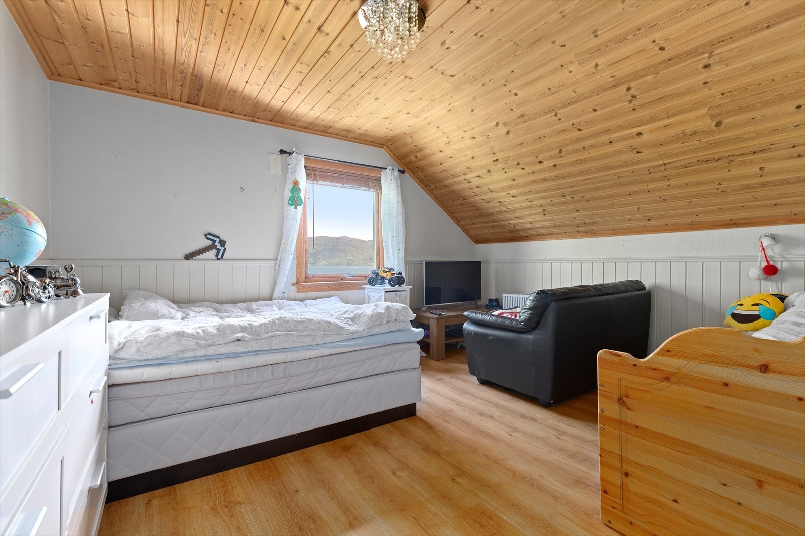 Soverom 1, det største soverommet Galleribilde