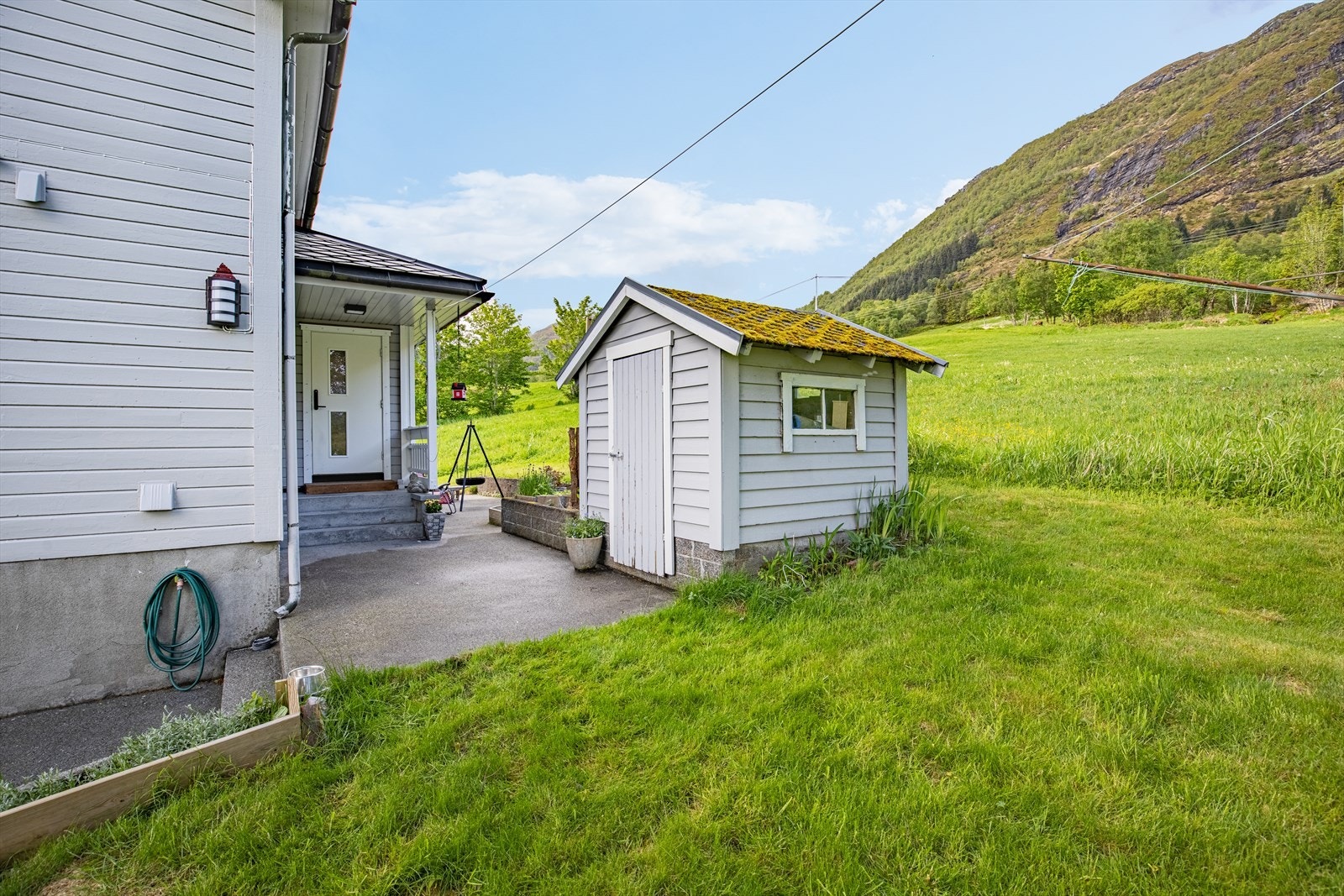 Uthus med gode lagringsmuligheter Galleribilde