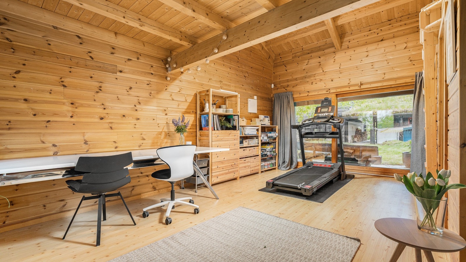 Hybel bak Grizzlysalen Galleribilde