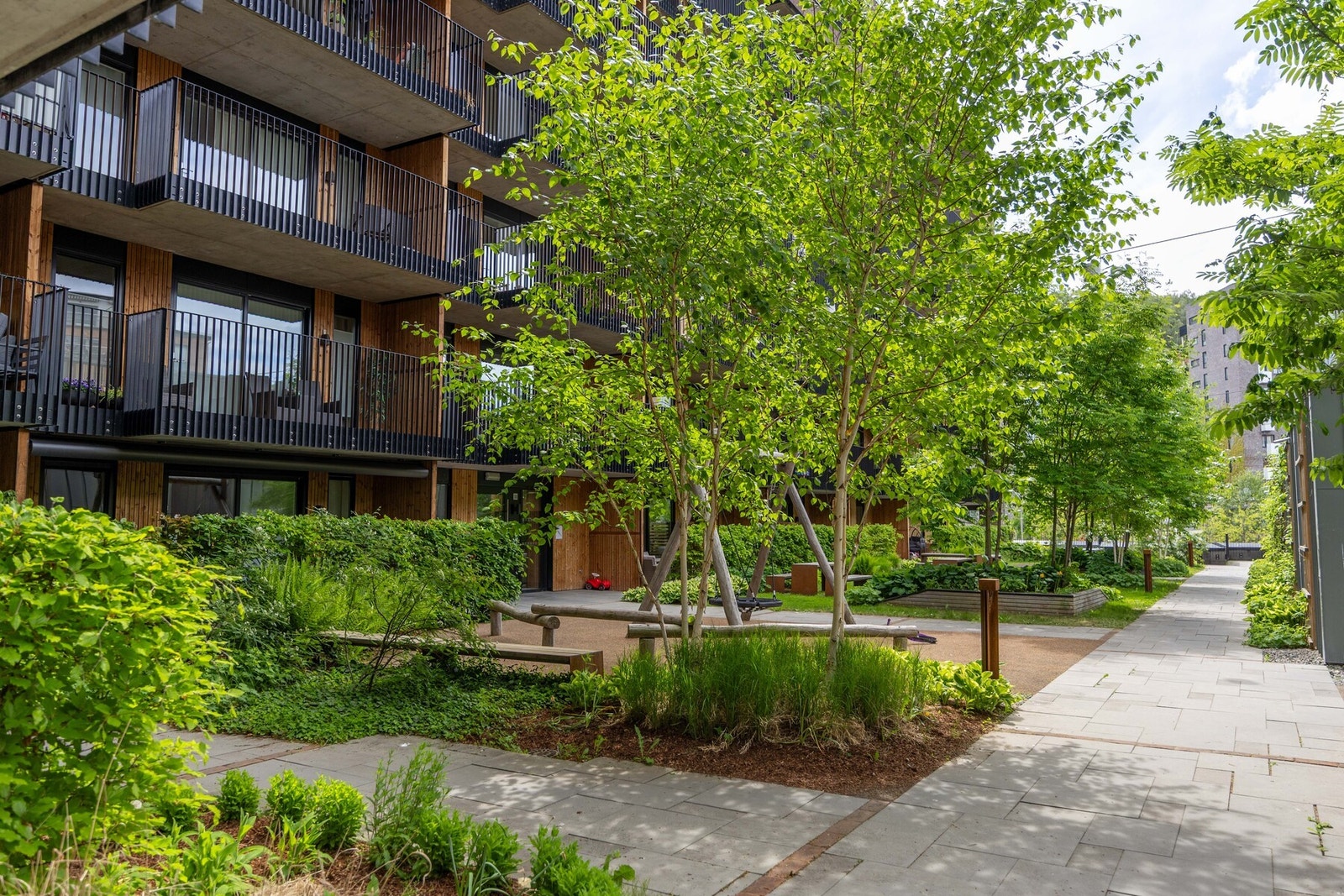 Leiligheten ligger i et sentralt og populært boligområde i Kværnerbyen. Galleribilde