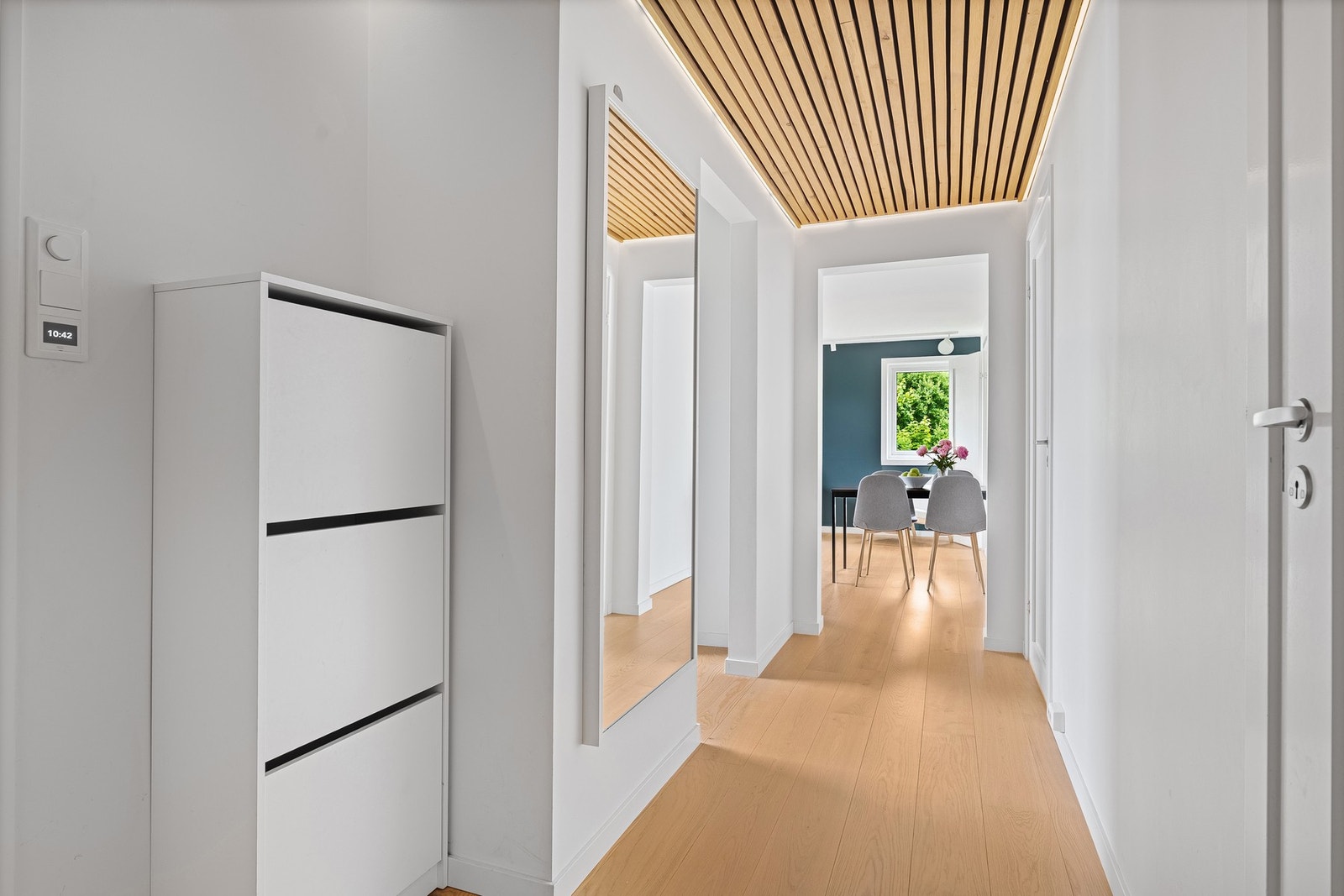 - Leiligheten har fin planløsning med store, gode rom - Galleribilde