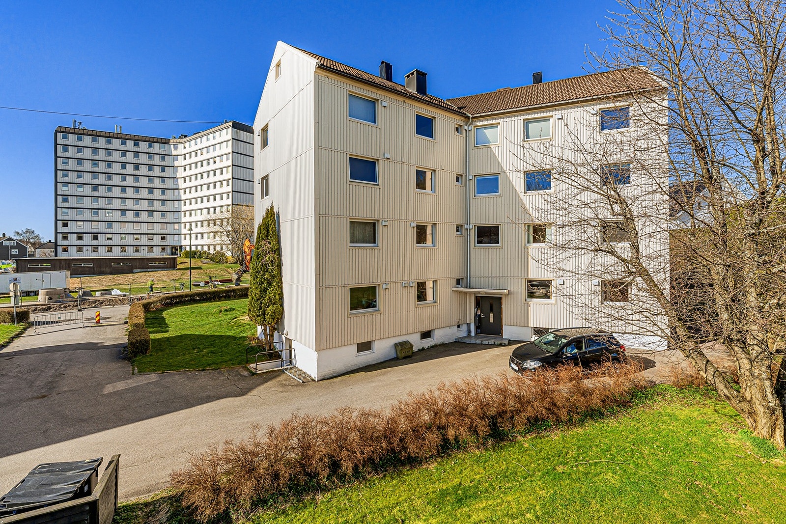 - Fra leiligheten kan du ta fatt på sparkesykkelen og rett til UIA - Galleribilde