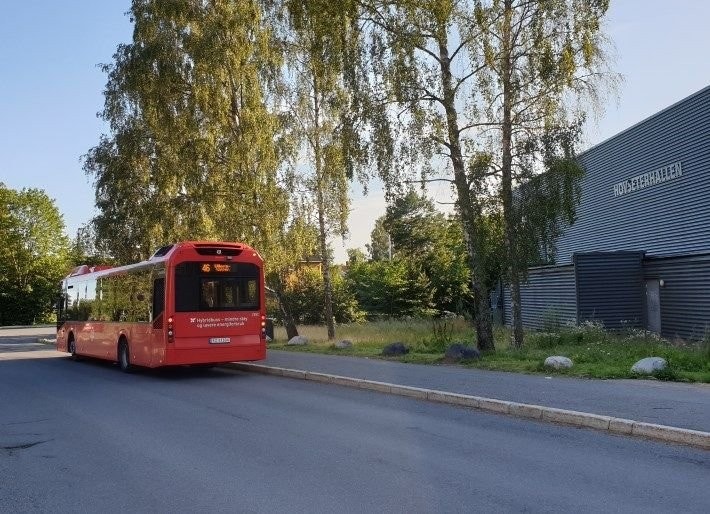 2 min til 46 Buss (ca 15 min til Majorstuen) Galleribilde
