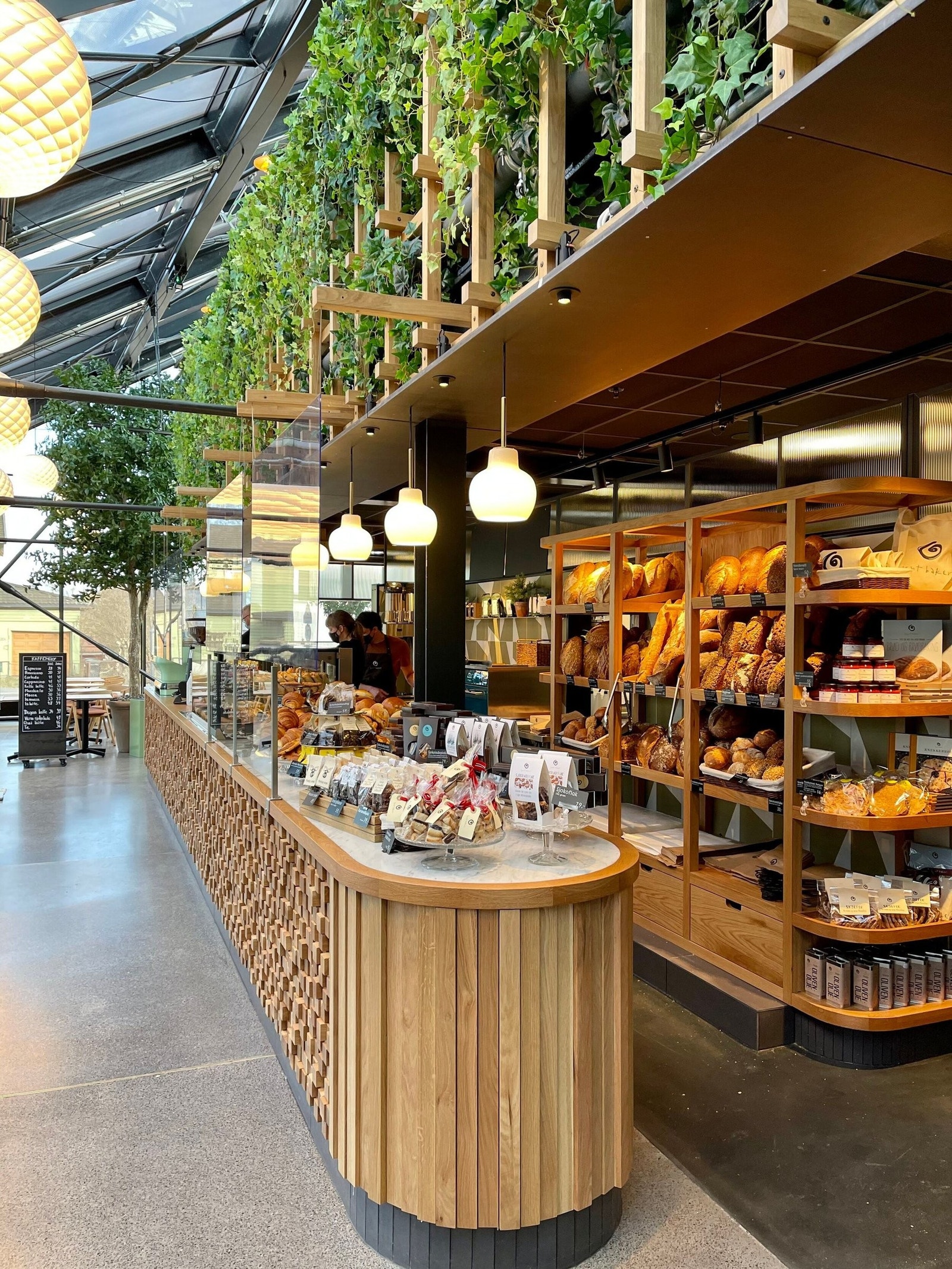 Cafe - Røa Torg Galleribilde