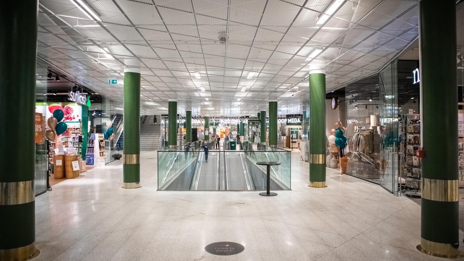 Innvending RØA Torg Galleribilde