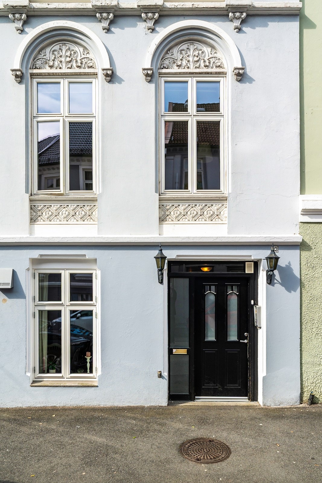 Sameiet er veldrevet og bygården er godt vedlikeholdt! Det er 5 seksjoner i sameiet og veldig kjekke folk. Galleribilde