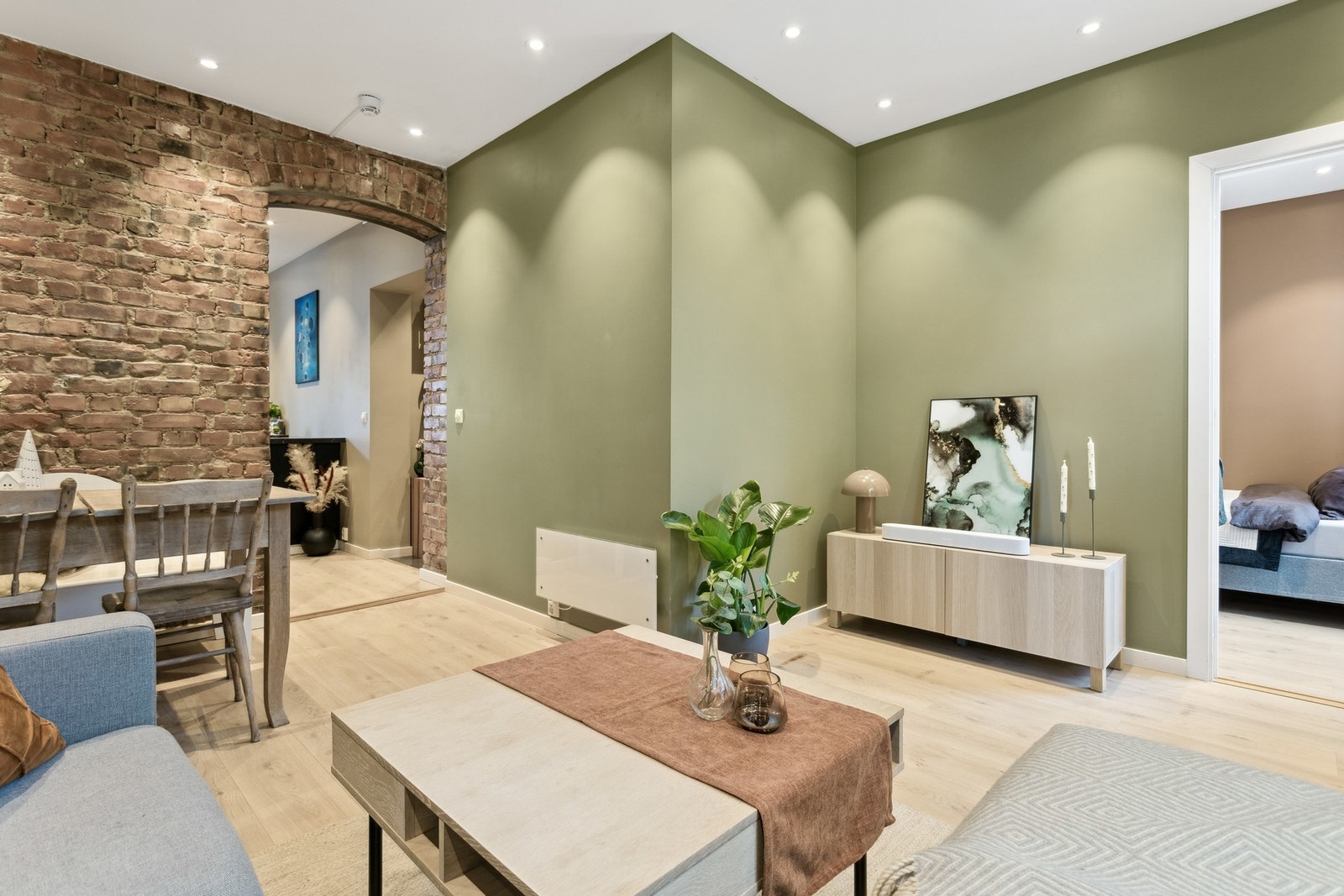 EIE eiendomsmegling ved Daniel Bruce presenterer Frostaveien 12! Galleribilde