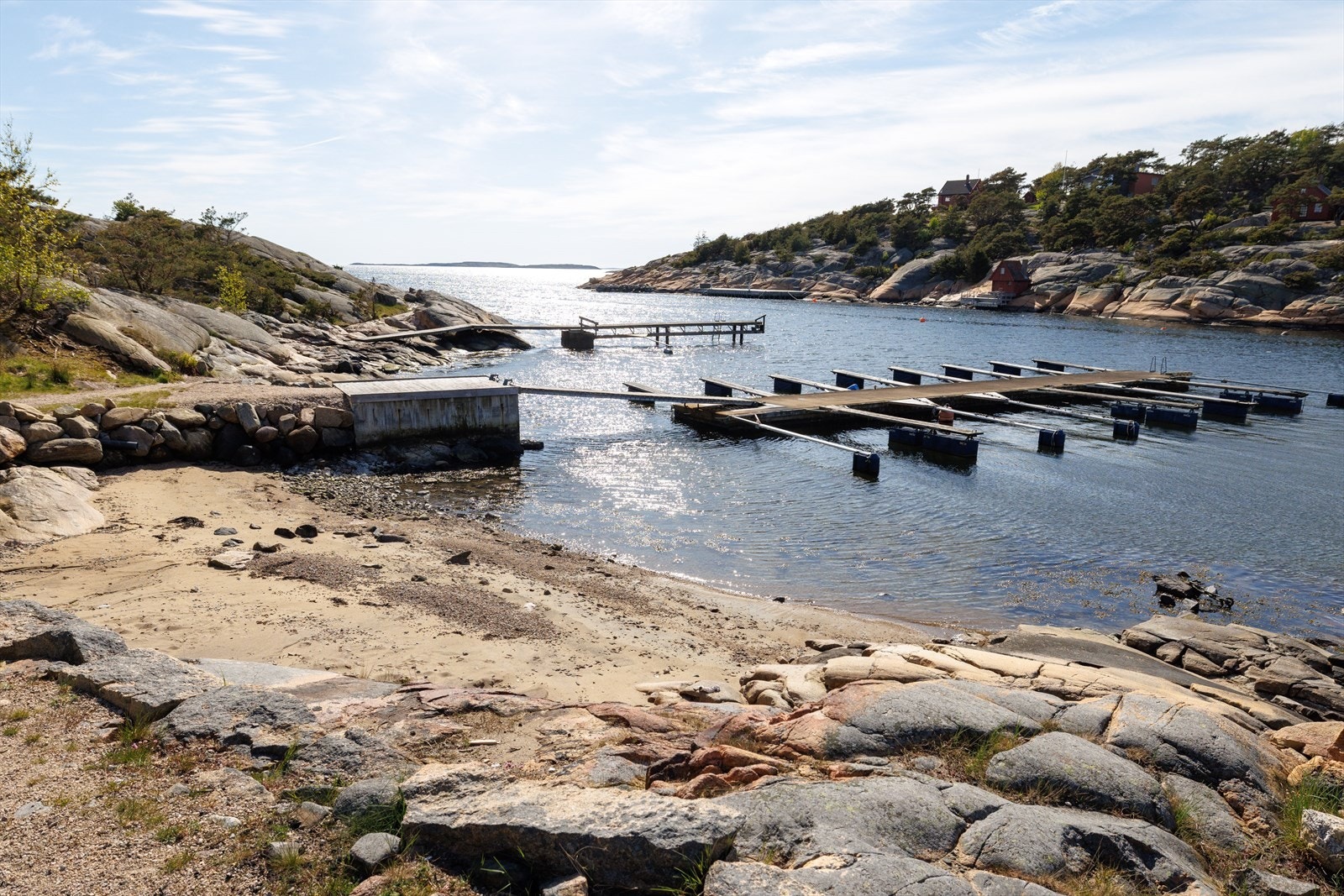 Det er mulighet for kjøp av 3-meters båtplass i Vadbukta. Galleribilde
