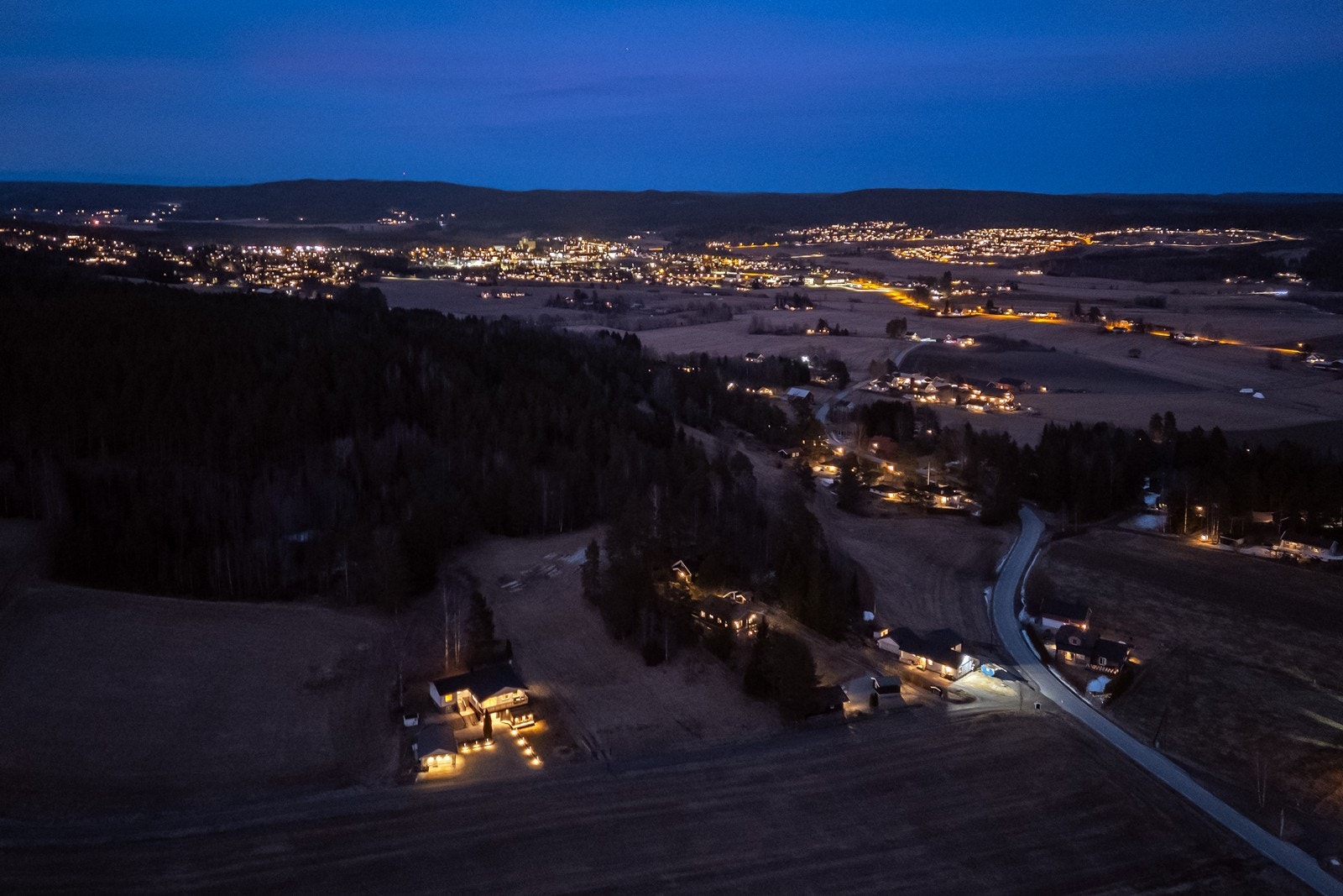 Bjørkelangen kun en koselig spasertur unna. Galleribilde