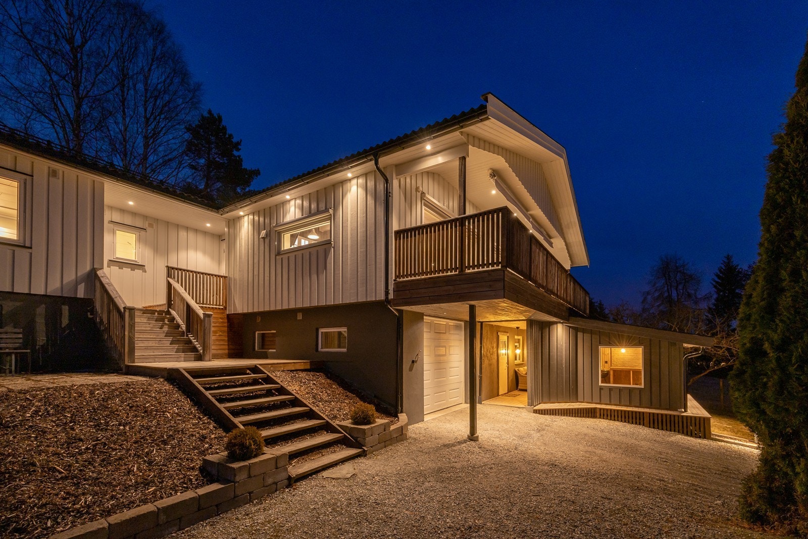 Koselig utestue - nydelig utsikt - gode lys og solforhold. Galleribilde