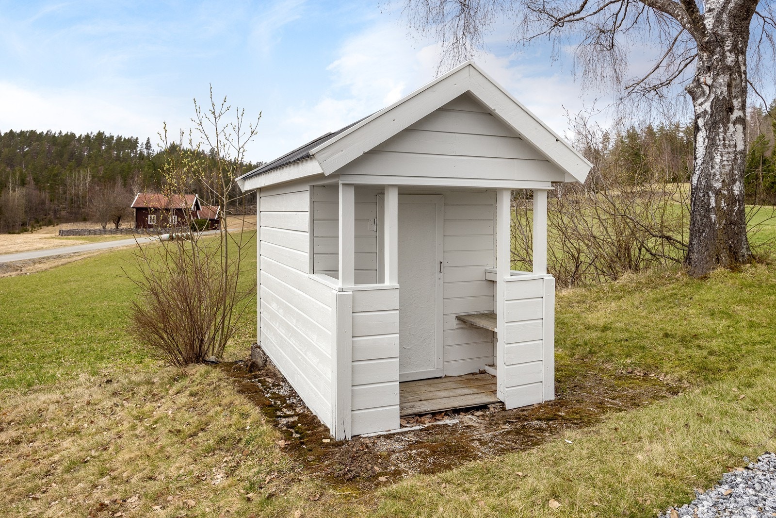 Koselig lekehus. Perfekt tilskudd i hagen for barnefamilien. Galleribilde