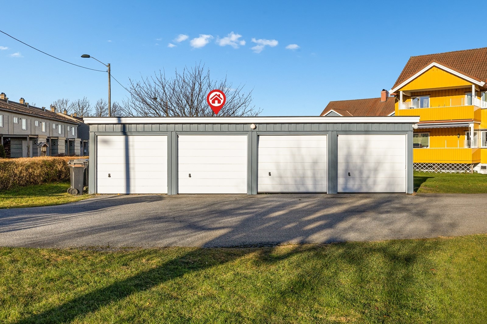 Garasjen Galleribilde