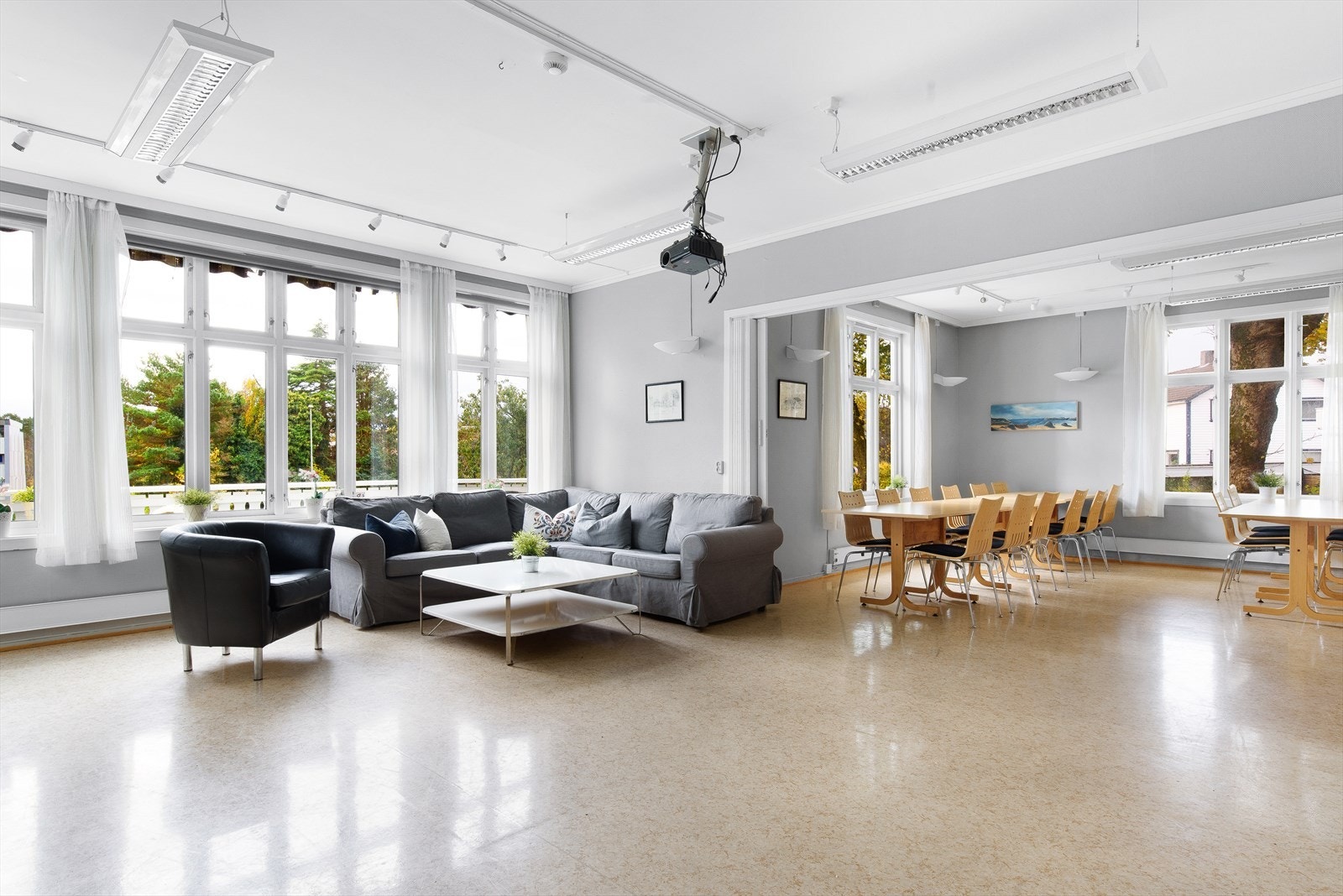 Selskapslokale. Galleribilde