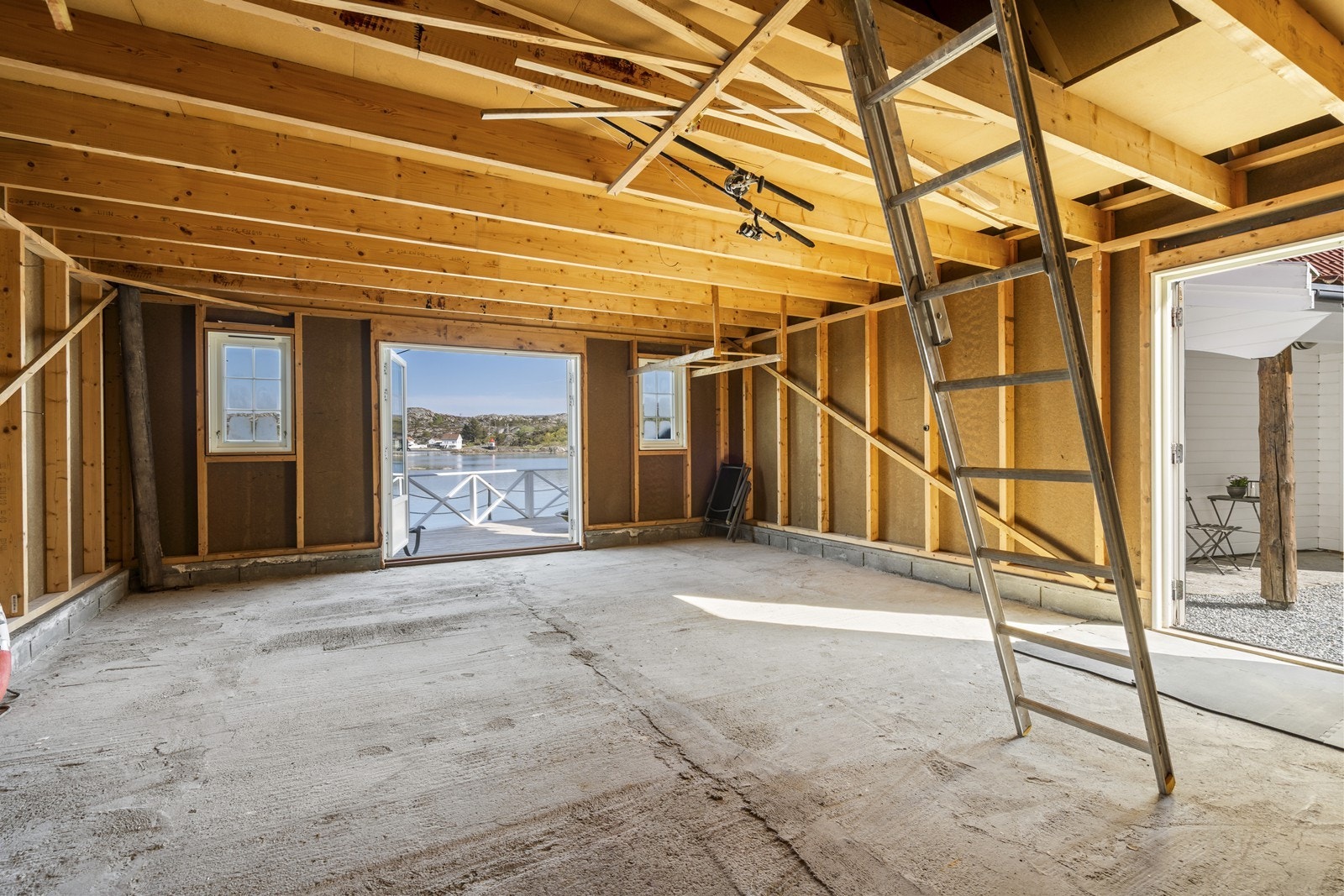 Første etasje i naust Galleribilde