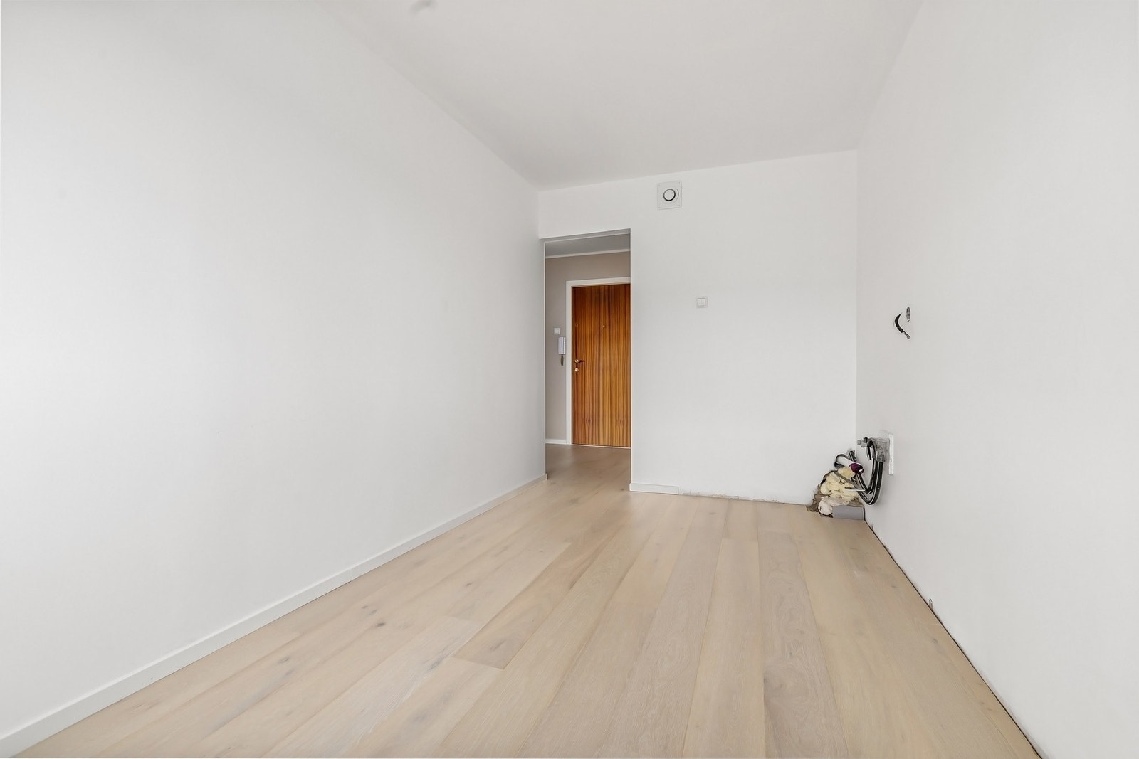 Nytt gulv lagt i 2025 Galleribilde