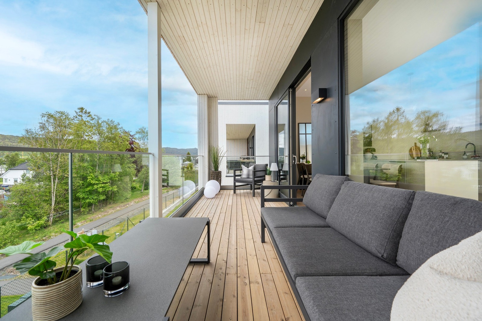 Her kan du nyte fantastisk utsikt på fine sommerkvelder. Galleribilde