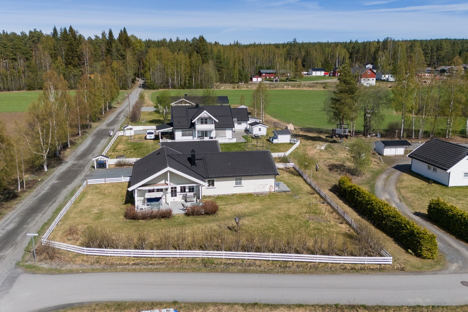 Boligområdet er stille og rolig og meget barnevennlig. Galleribilde