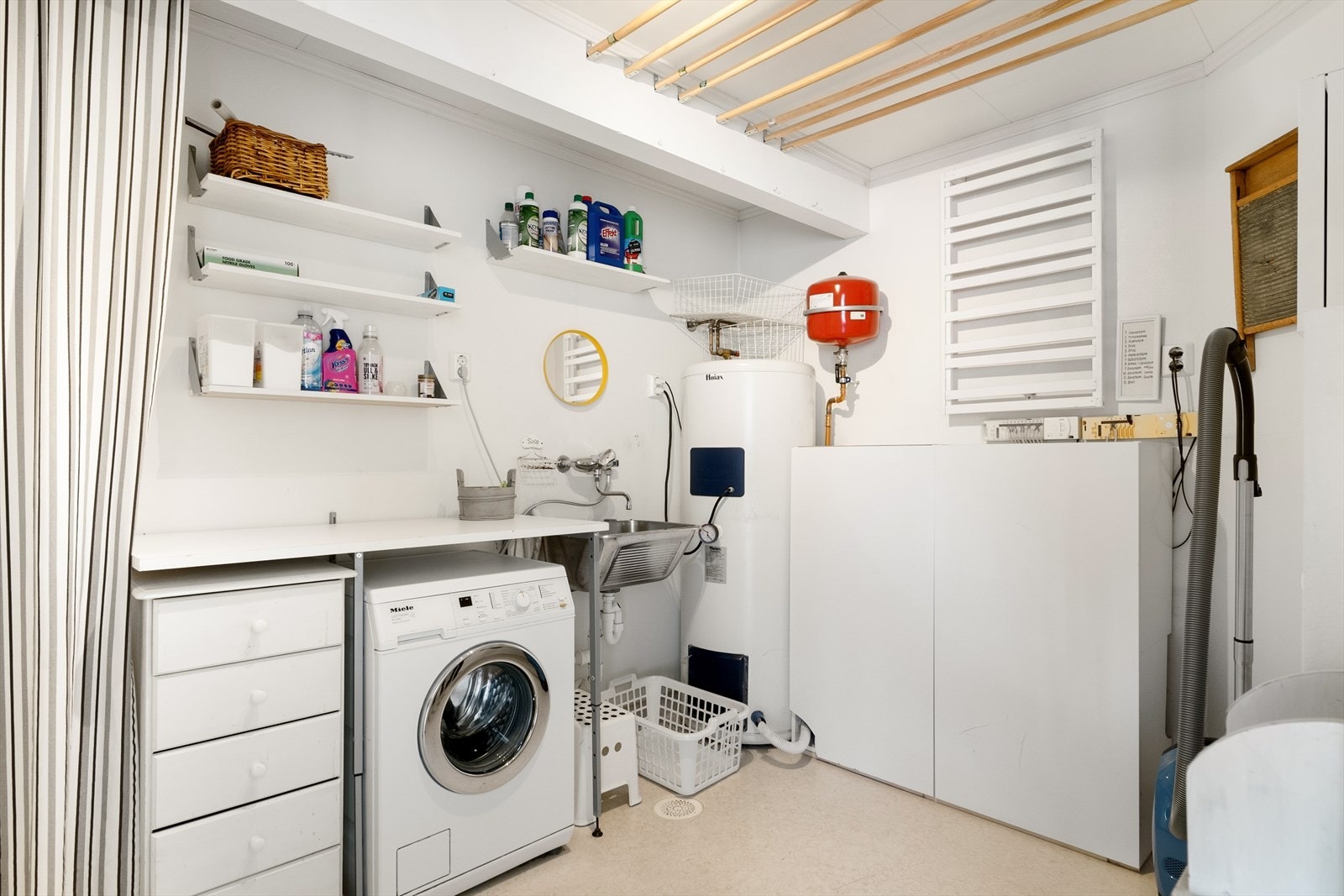 Vaskerom/teknisk rom. Galleribilde