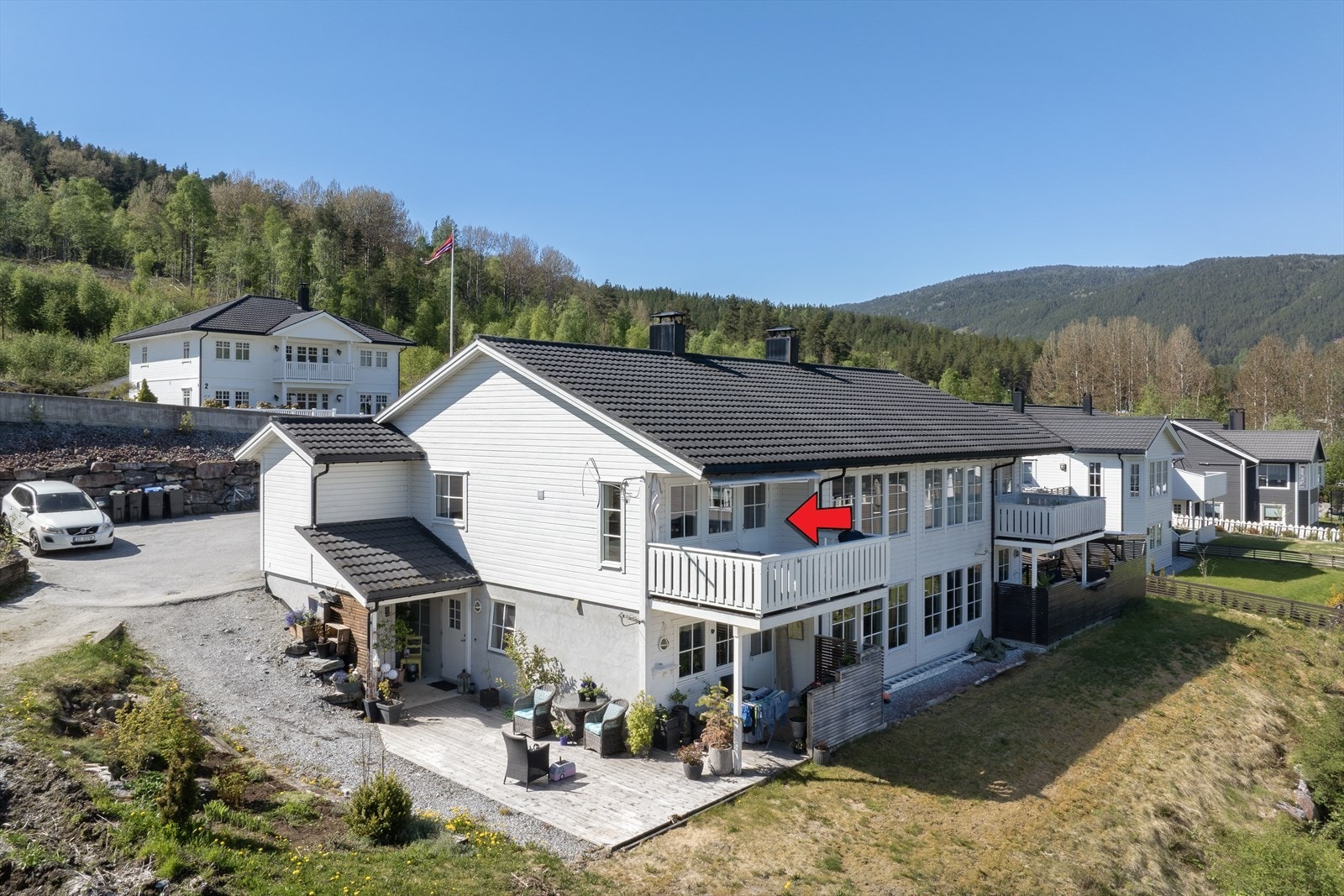 Velkomen til Blåbærvegen 1A presentert av Eiendomsmegler Norge v/ Kenneth Bjørk. Galleribilde